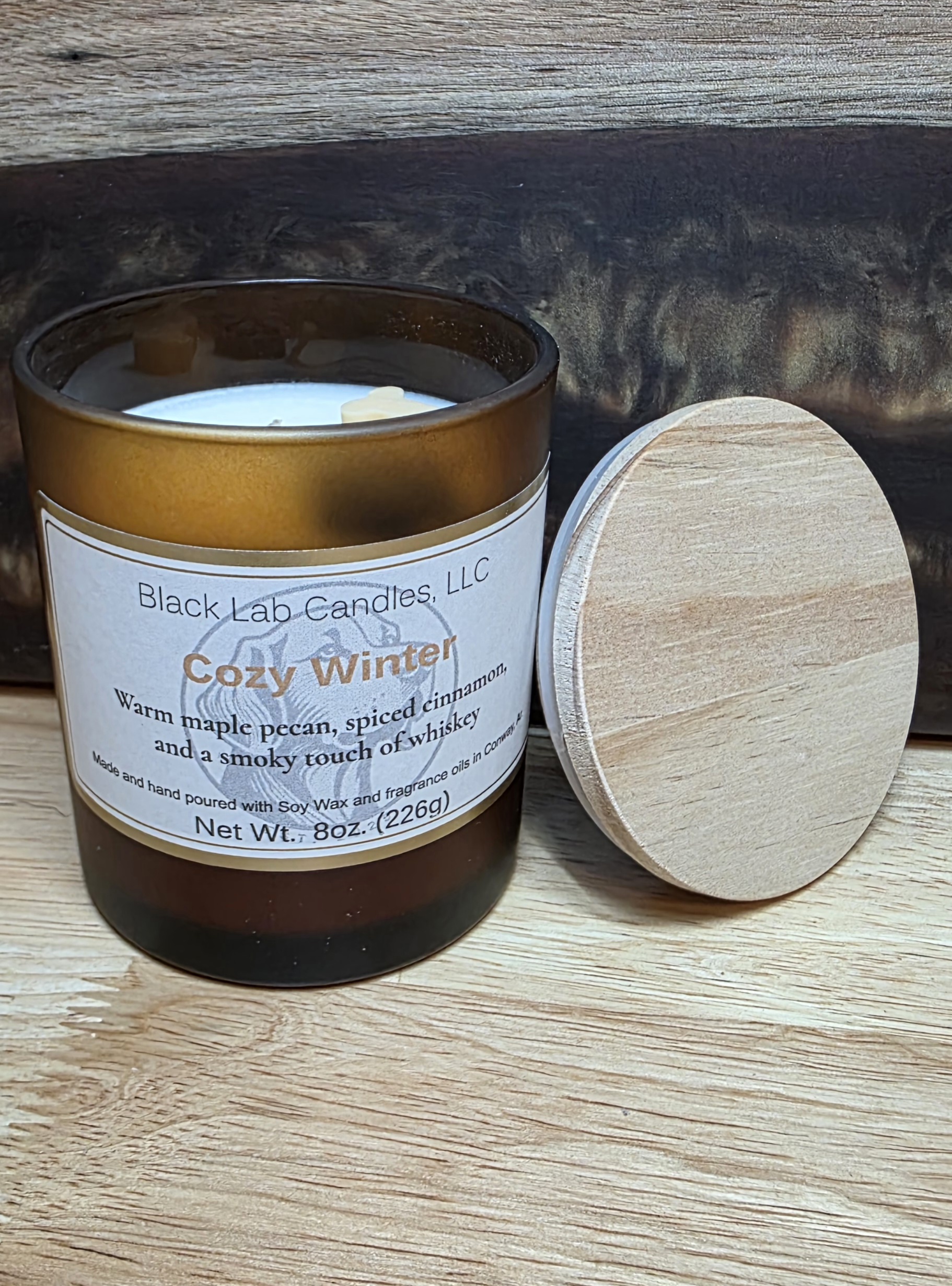 Cozy Winter soy candle with maple pecan, cinnamon, and whiskey – warm seasonal candle