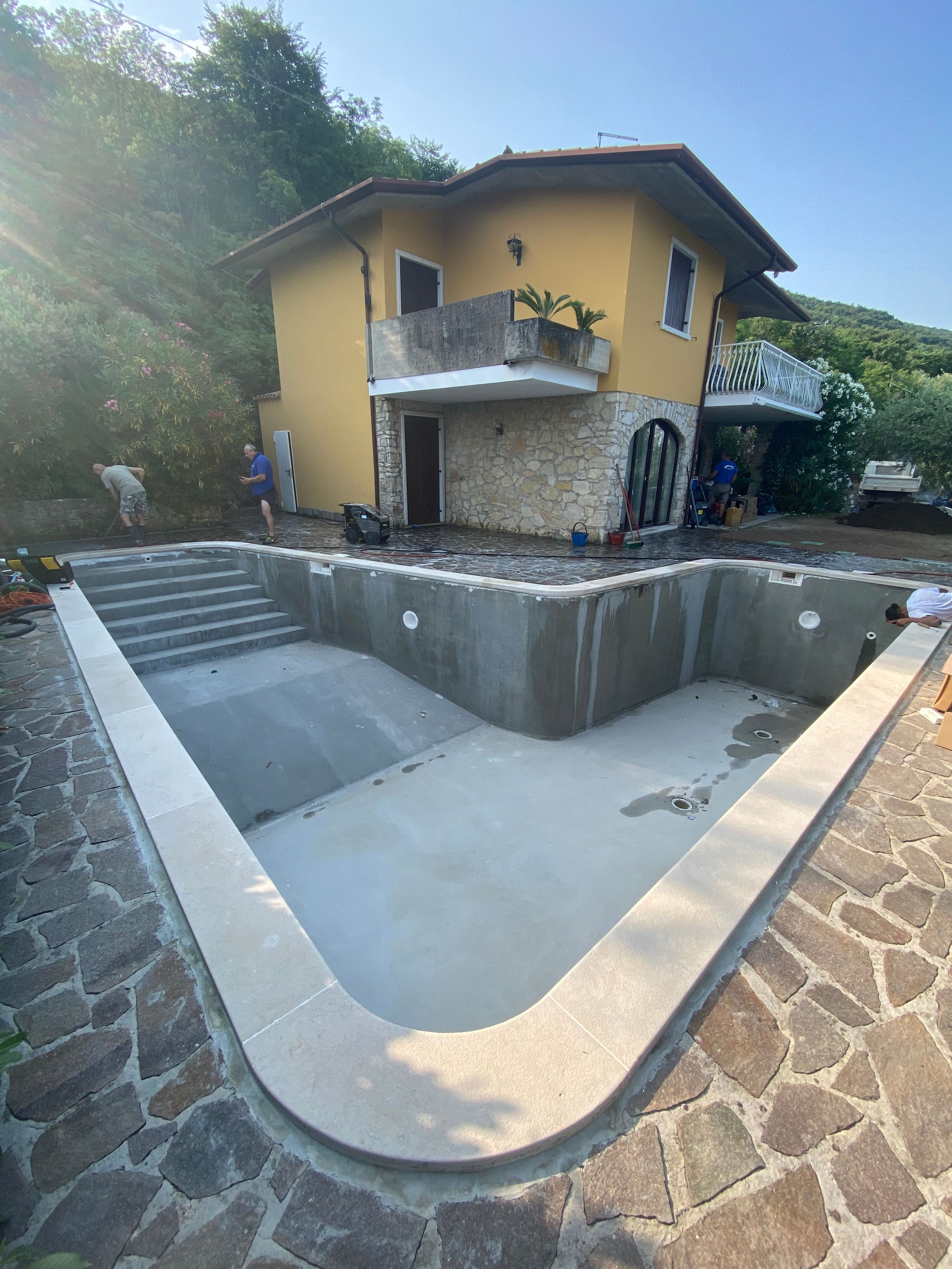 PATO RIVESTIMENTI's image