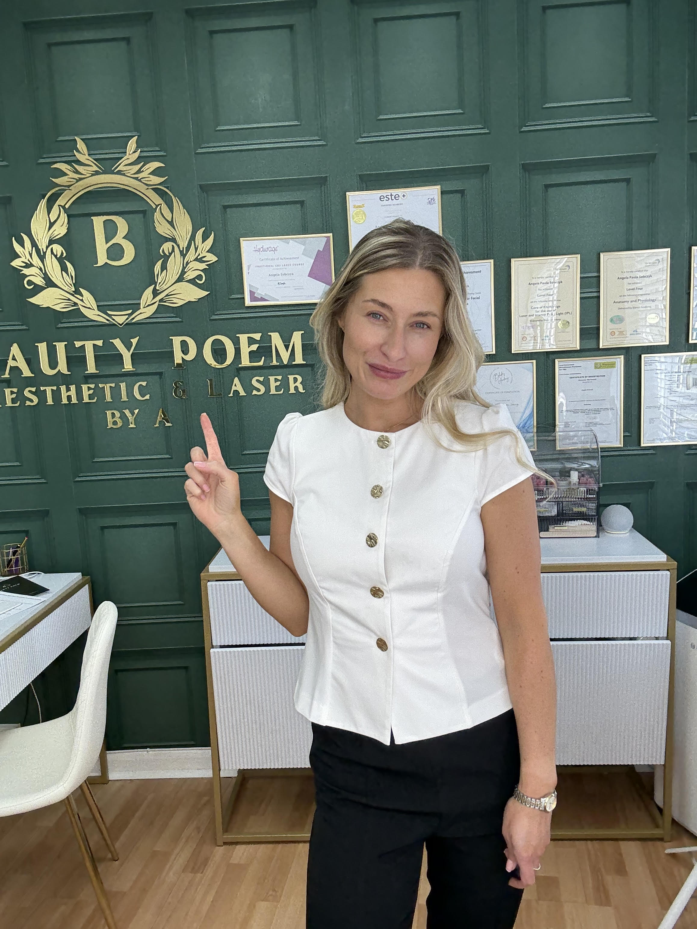 Contact Our Beauty Salon in Worcester | Beauty Poem's image
