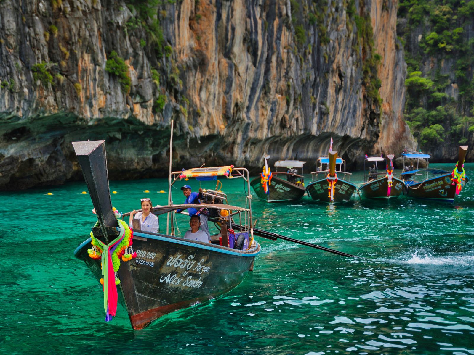 Bulb Vision Media and Advertising's image