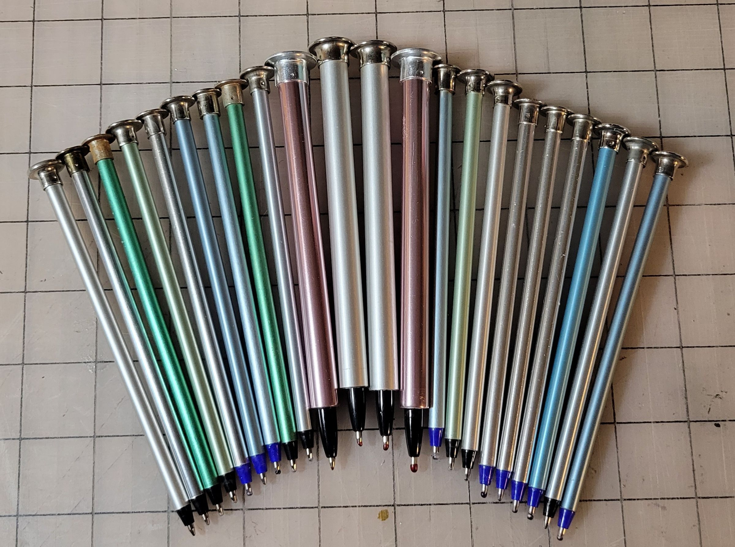 Knitting needle pens