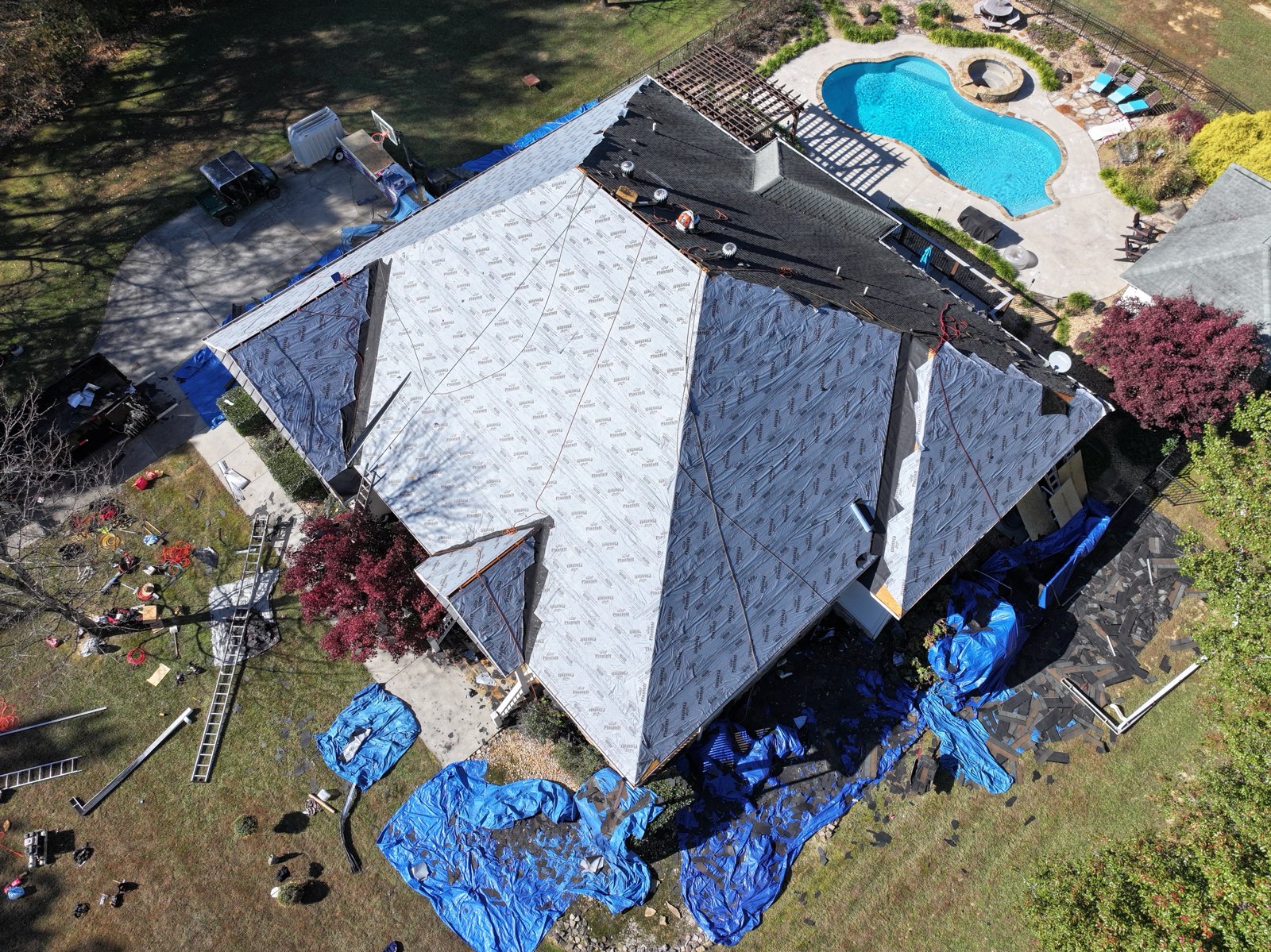 Eminent Roofing's image