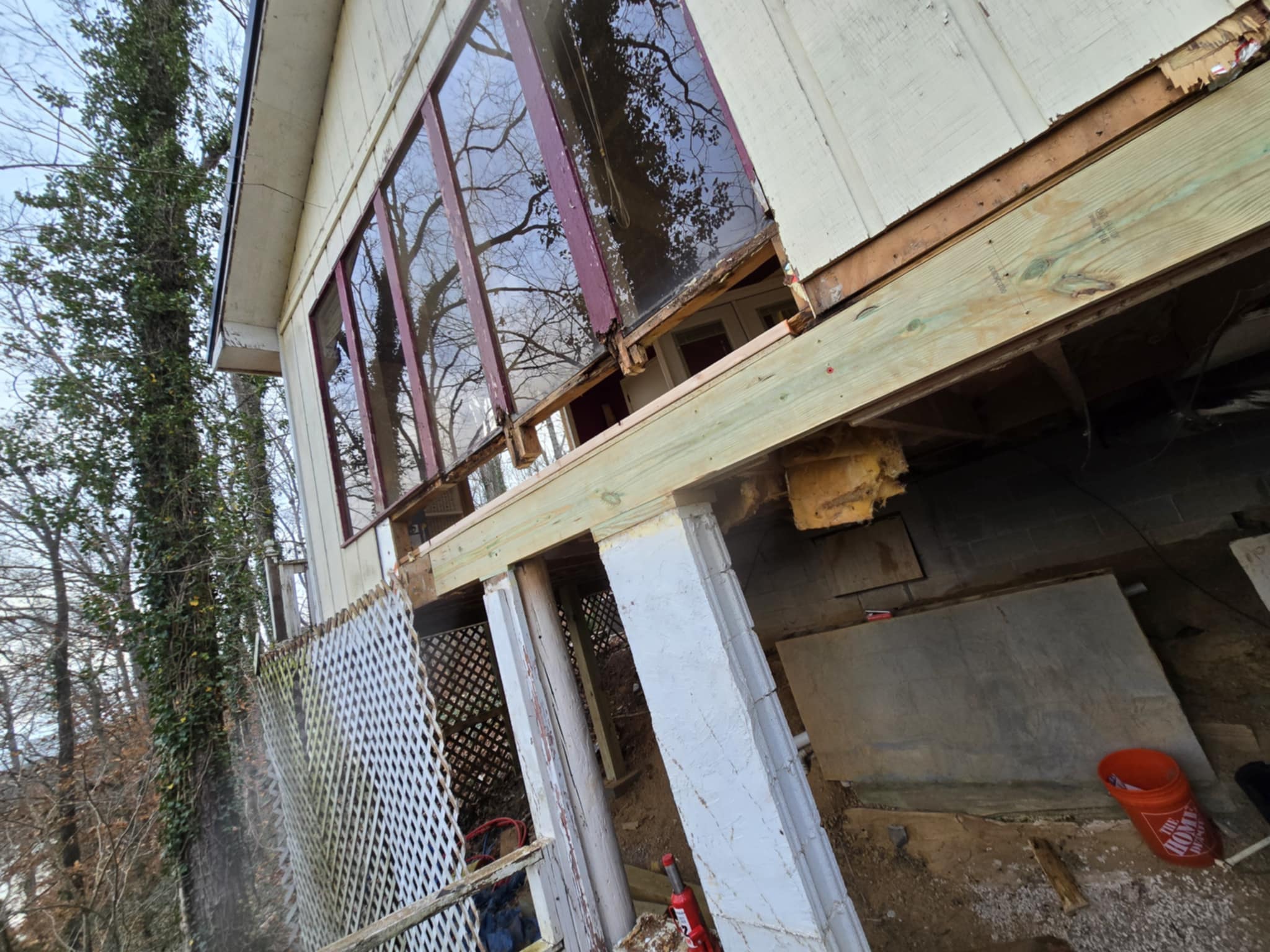 Eminent Roofing's image