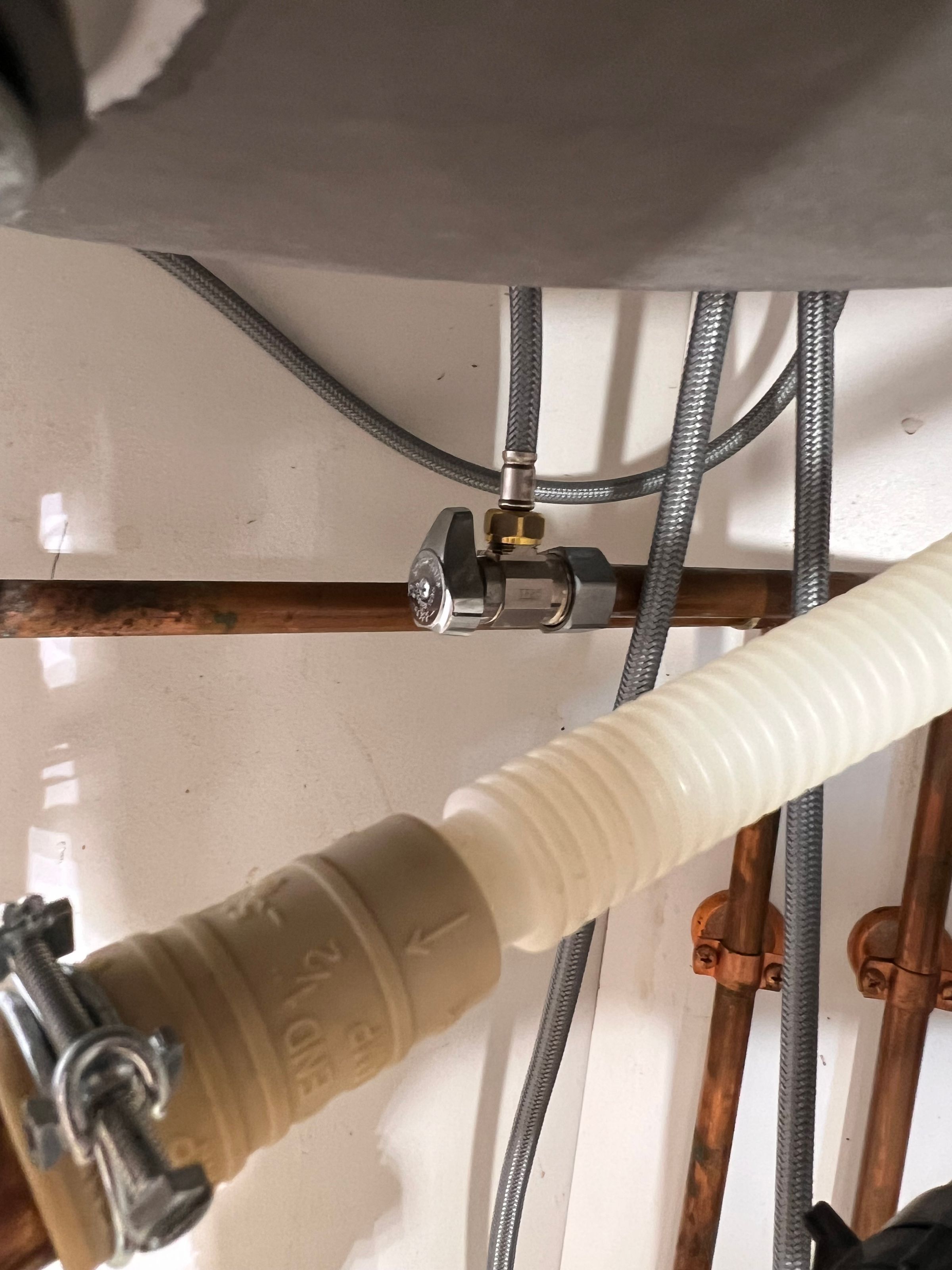 R & T Plumbing and Heating 's image