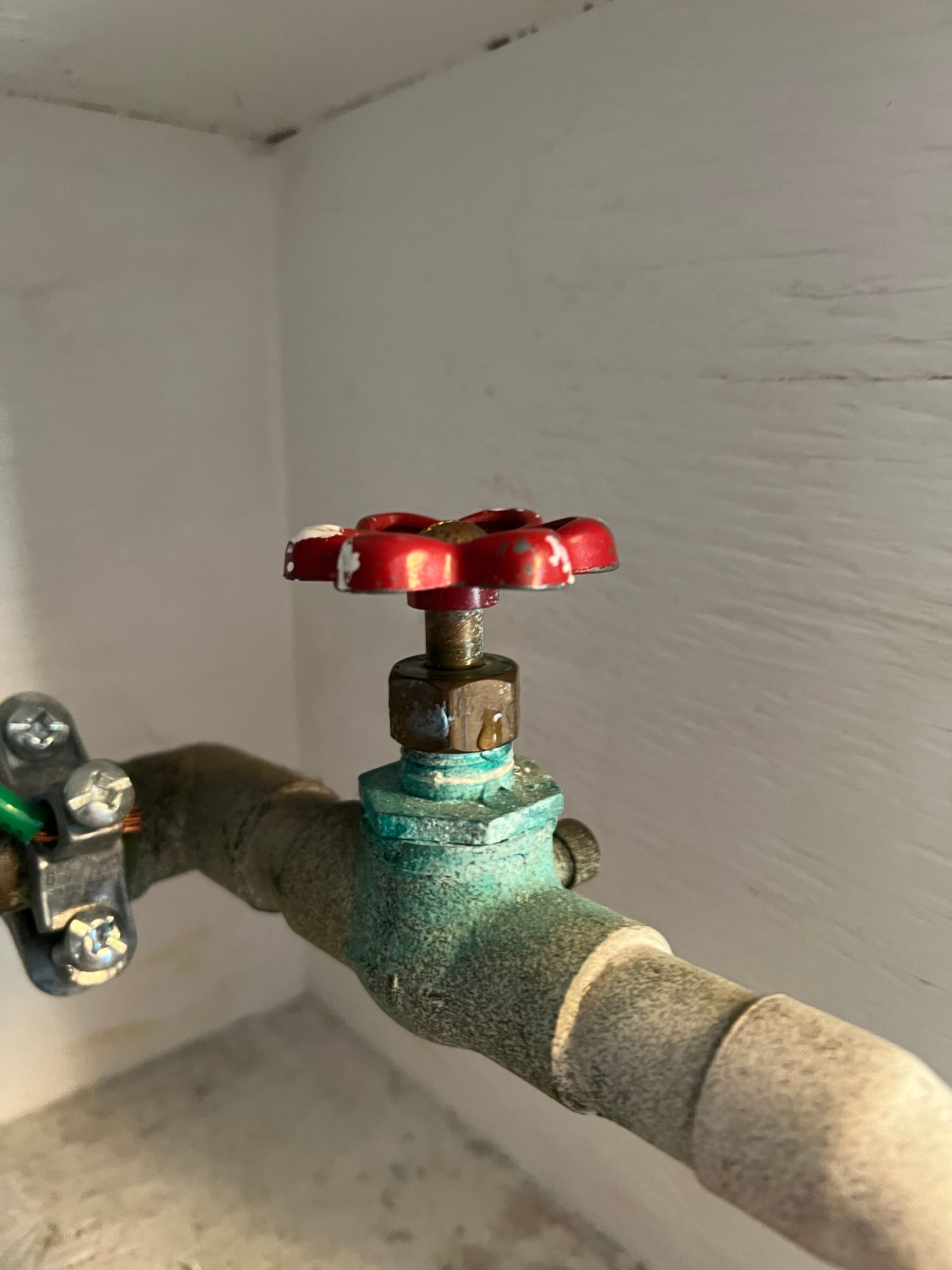 R & T Plumbing and Heating 's image