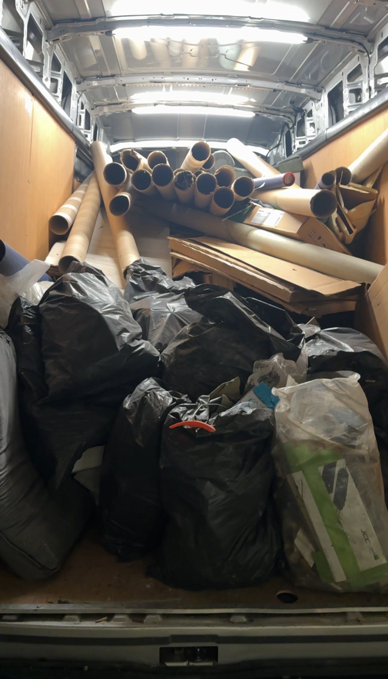 junk army's image