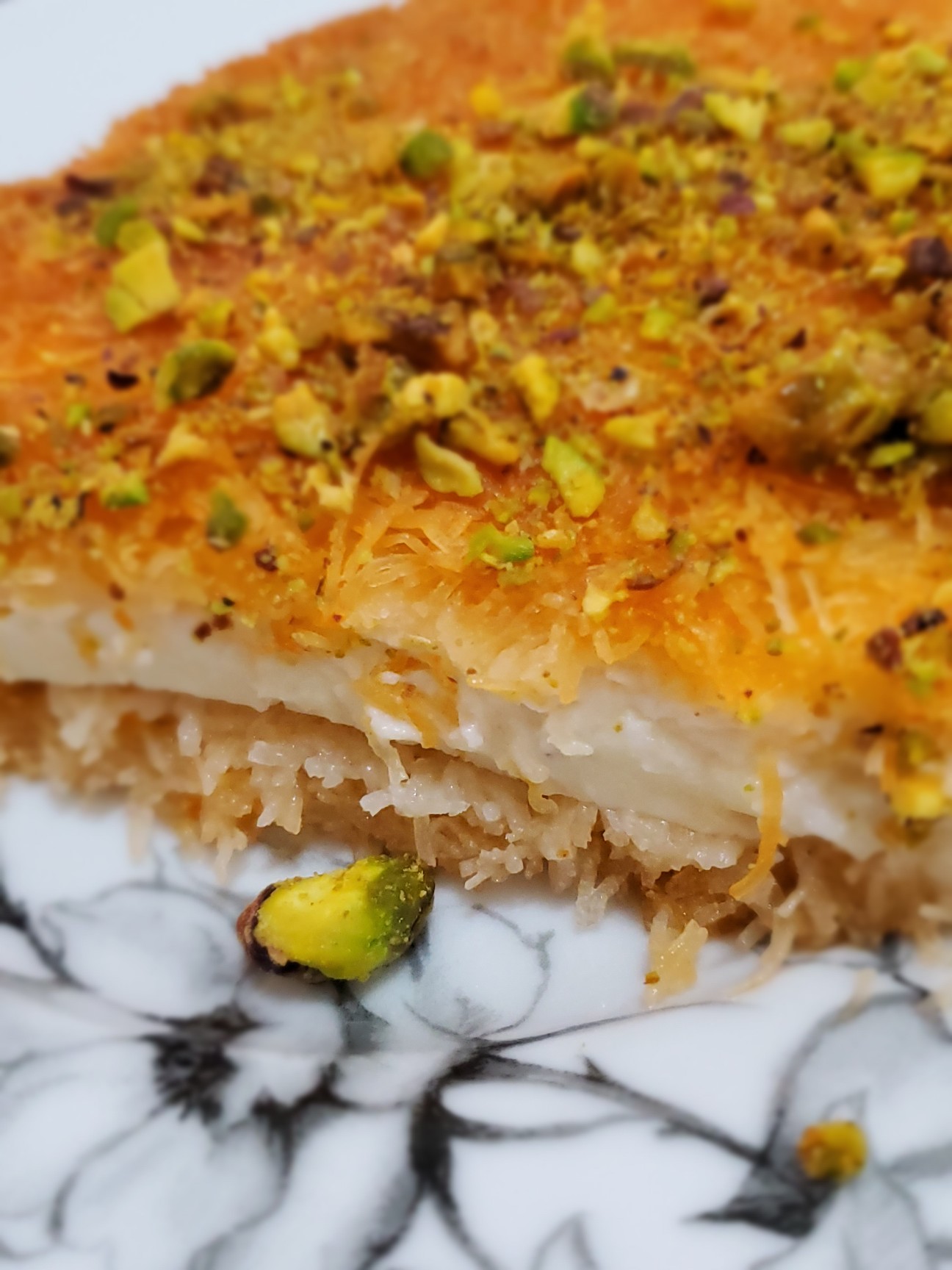 Slice of Stuffed Cream Kunafa