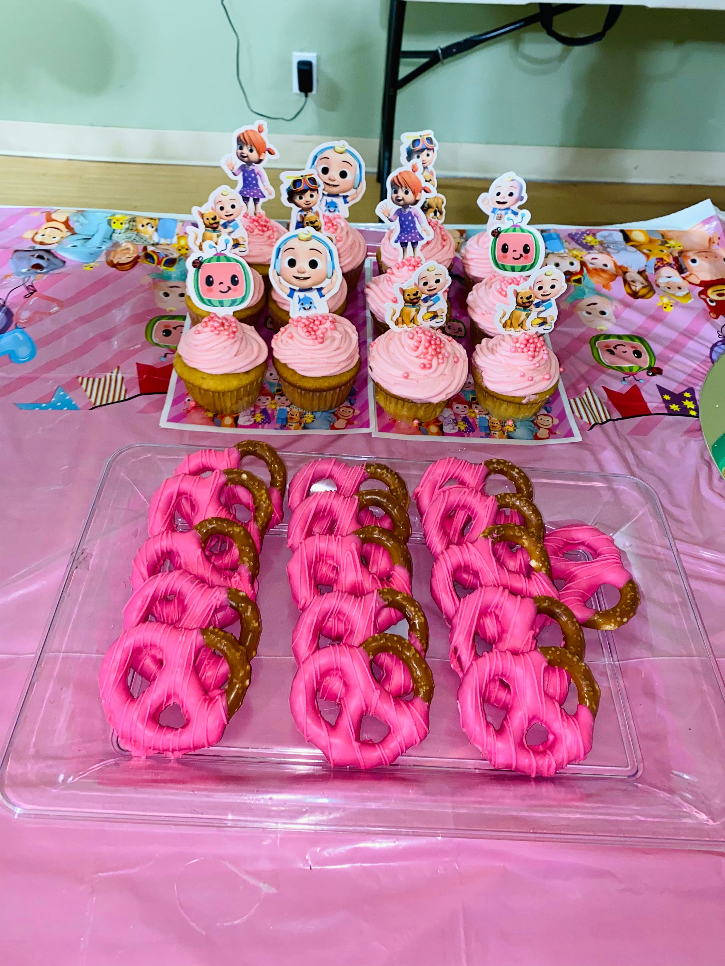 Cocomelon Themed Pretzels & Cupcakes 