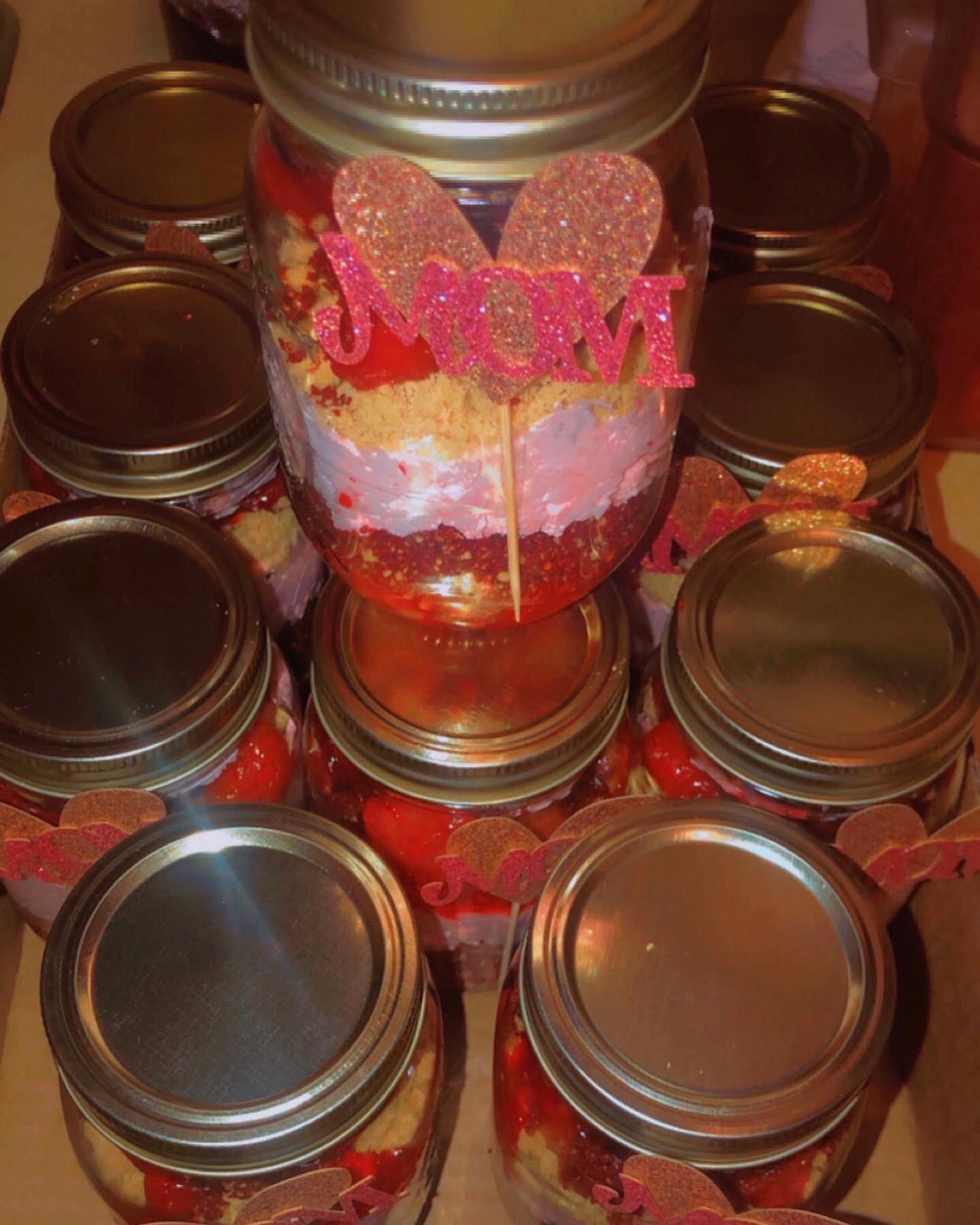 Lynda's Crunch Berry Mason Jar