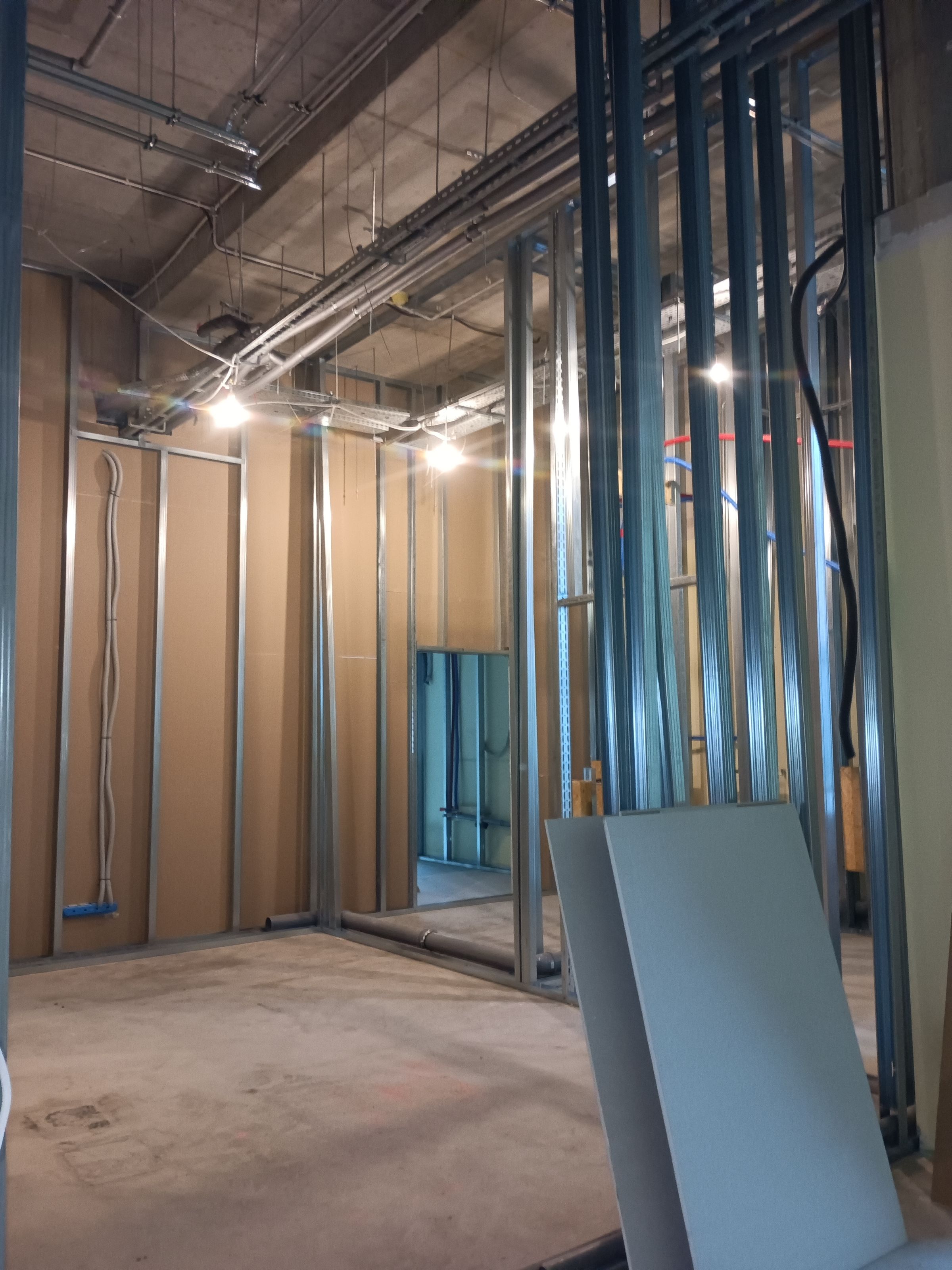 Zabudowa ścianek GK