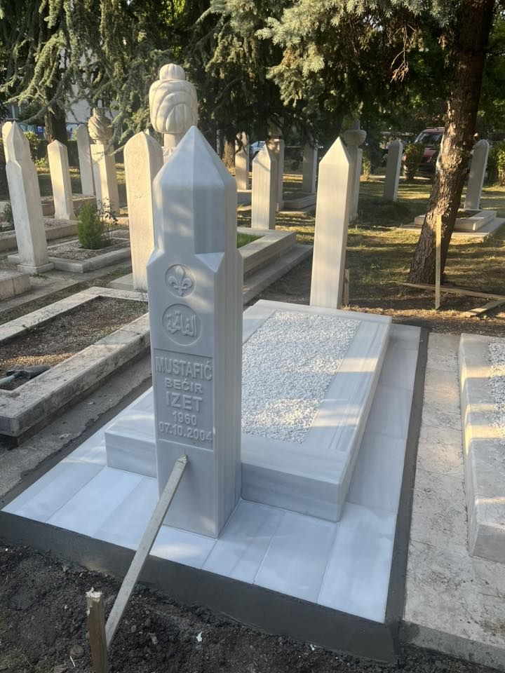 Klesarstvo Kovačević Kakanj - Spomenici i Nišani's image