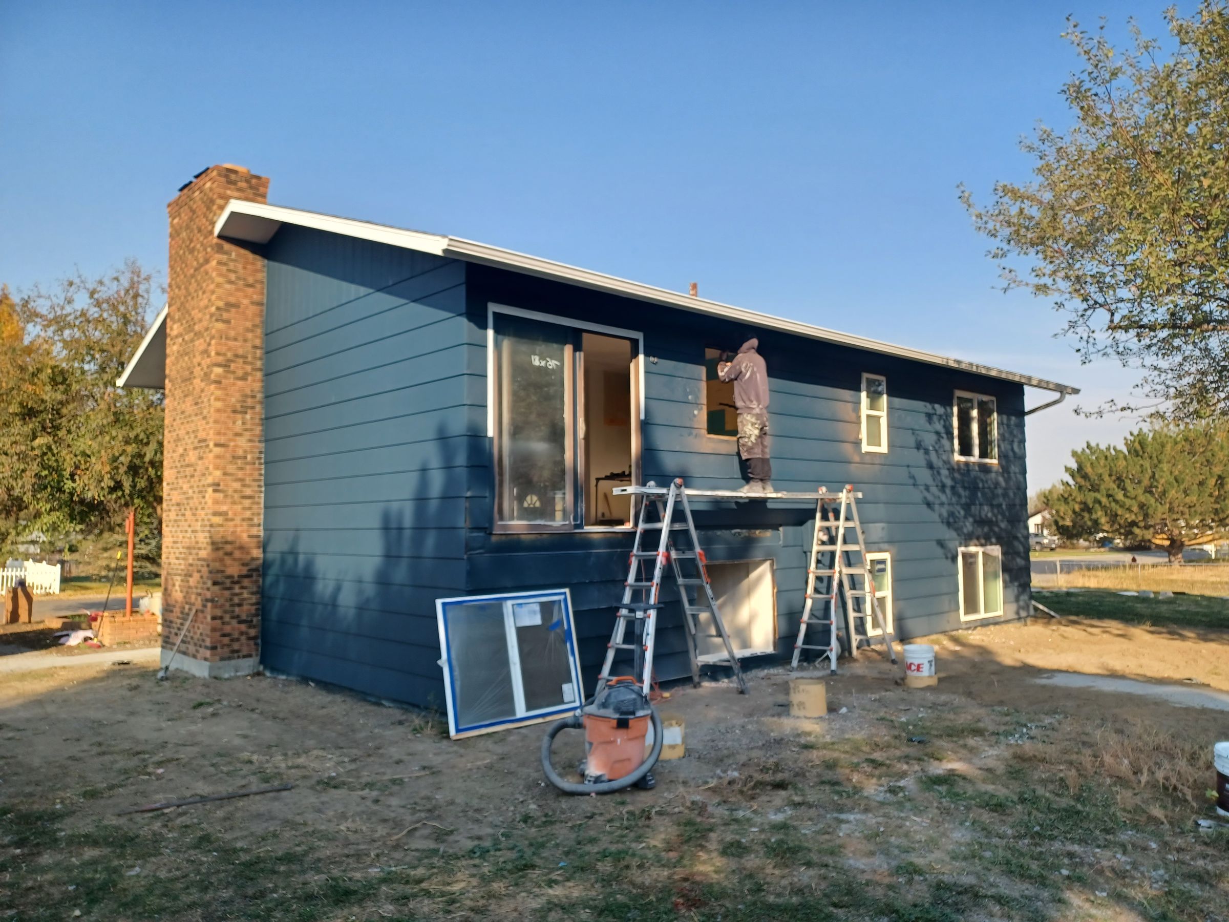 Mad Handy Construction & Repair llc's image