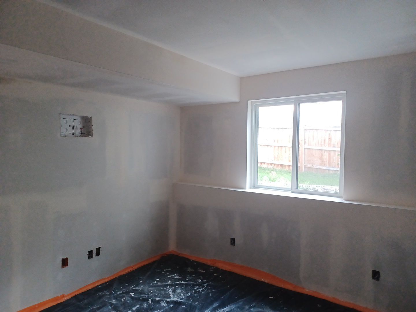 Mad Handy Construction & Repair llc's image