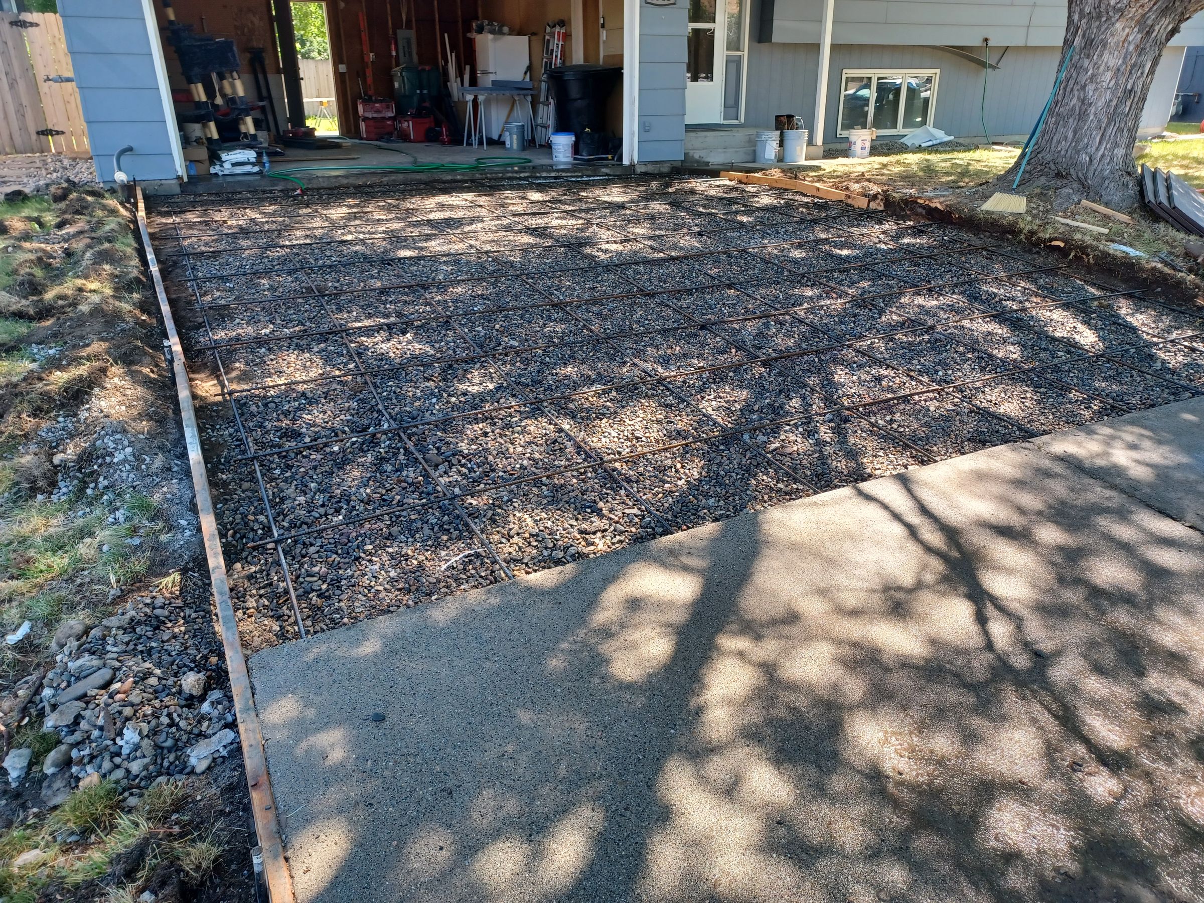 Mad Handy Construction & Repair llc's image