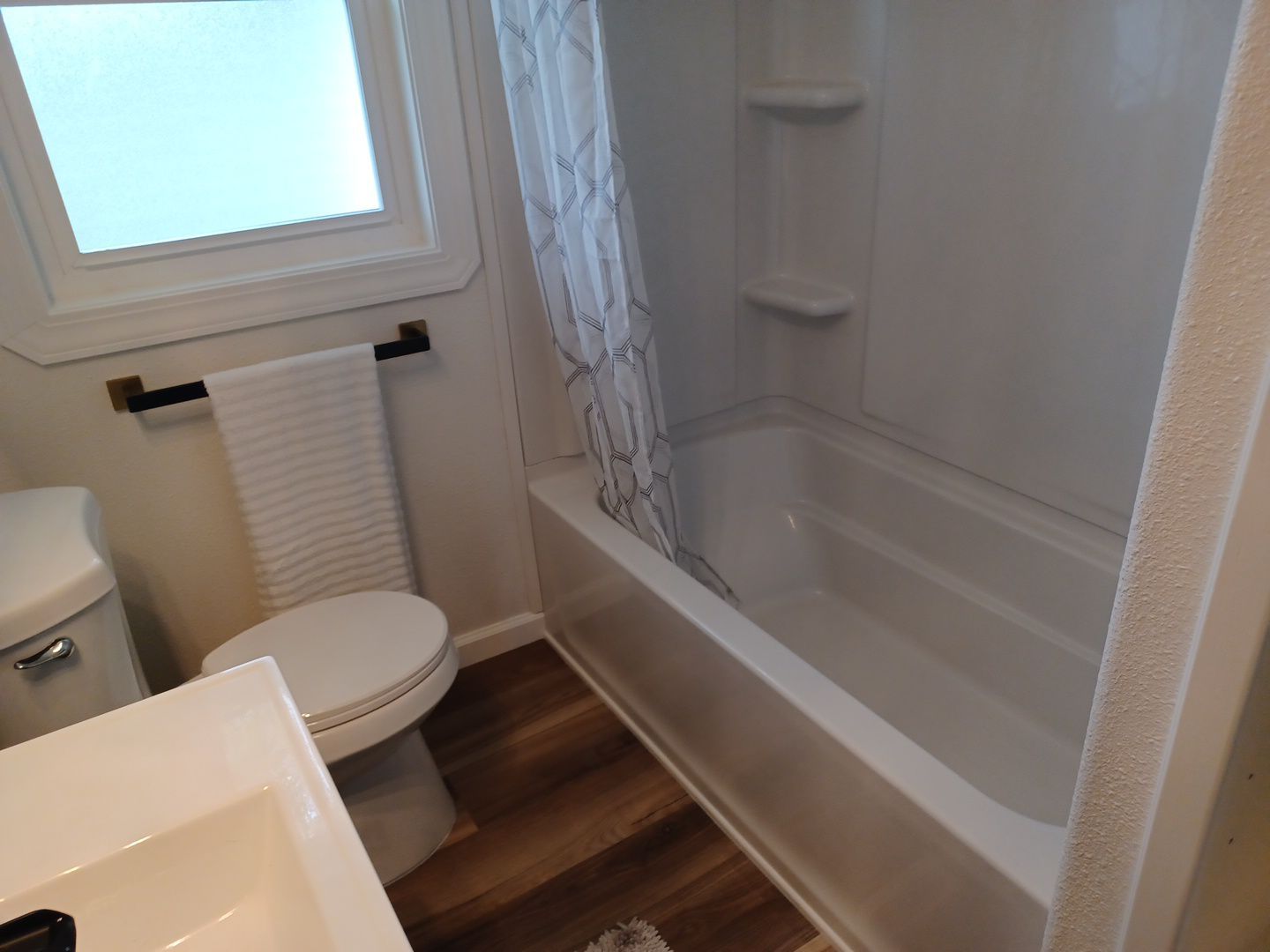 Mad Handy Construction & Repair llc's image