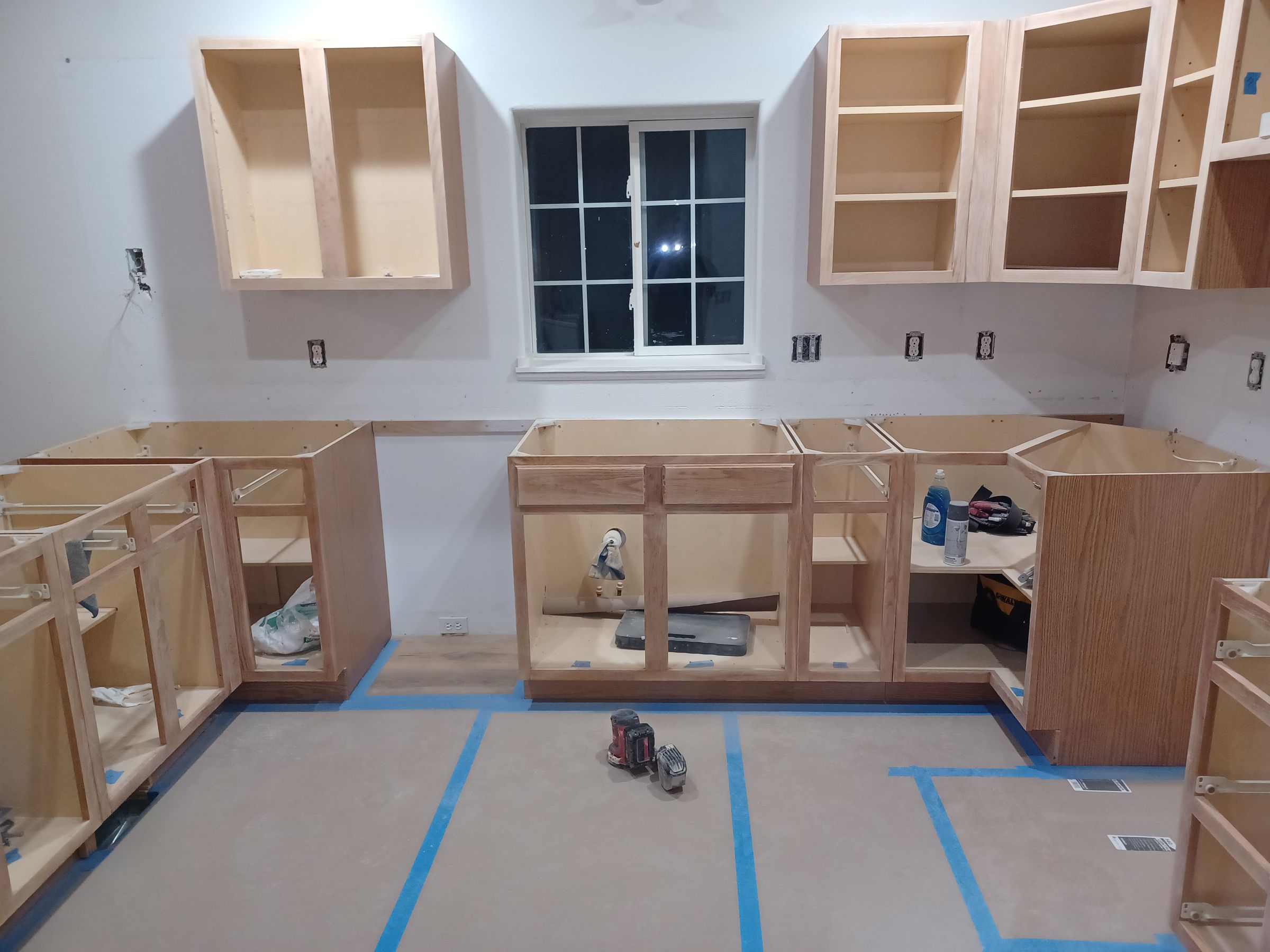 Mad Handy Construction & Repair llc's image