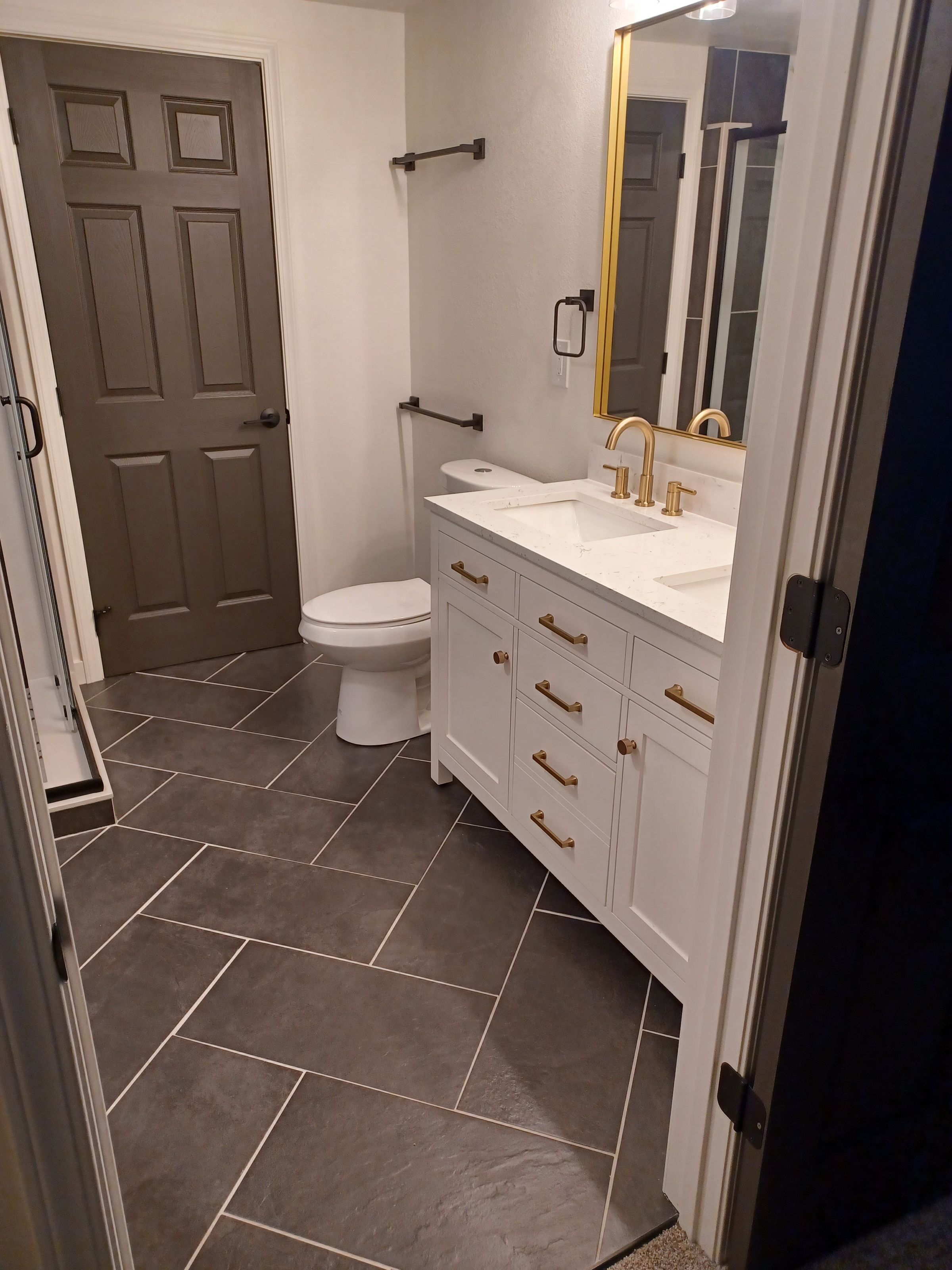 Mad Handy Construction & Repair llc's image