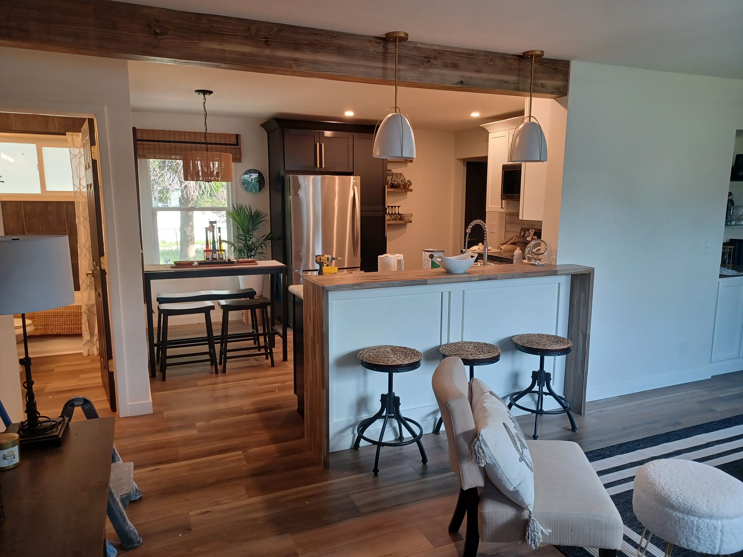 Mad Handy Construction & Repair llc's image