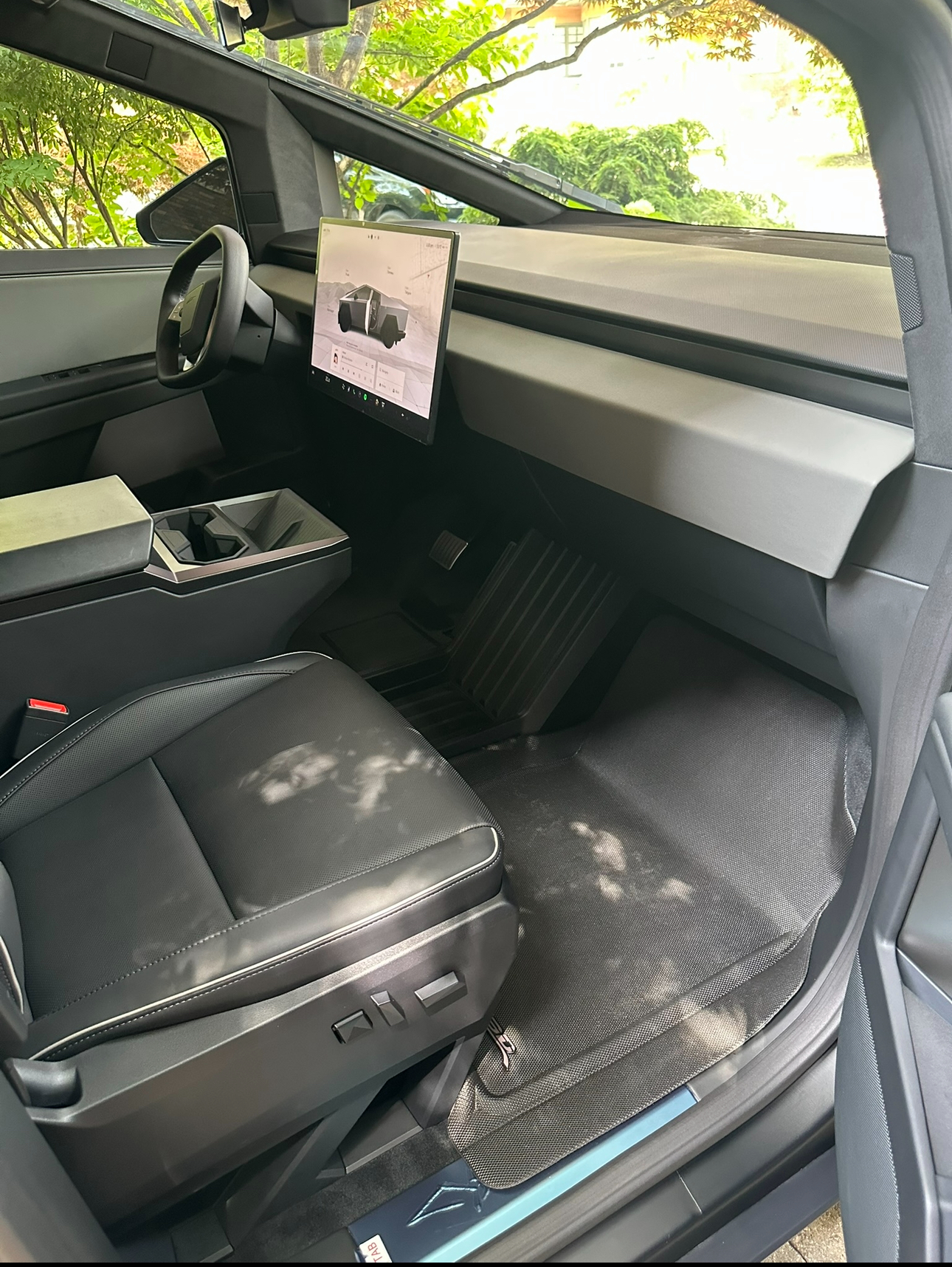 Director's Cut Detailing's image