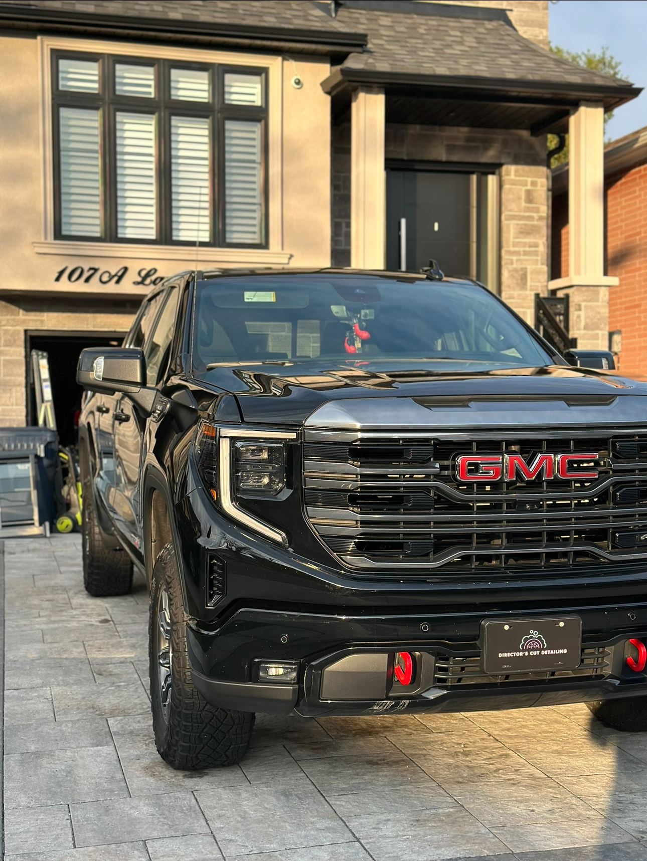 Director's Cut Detailing's image