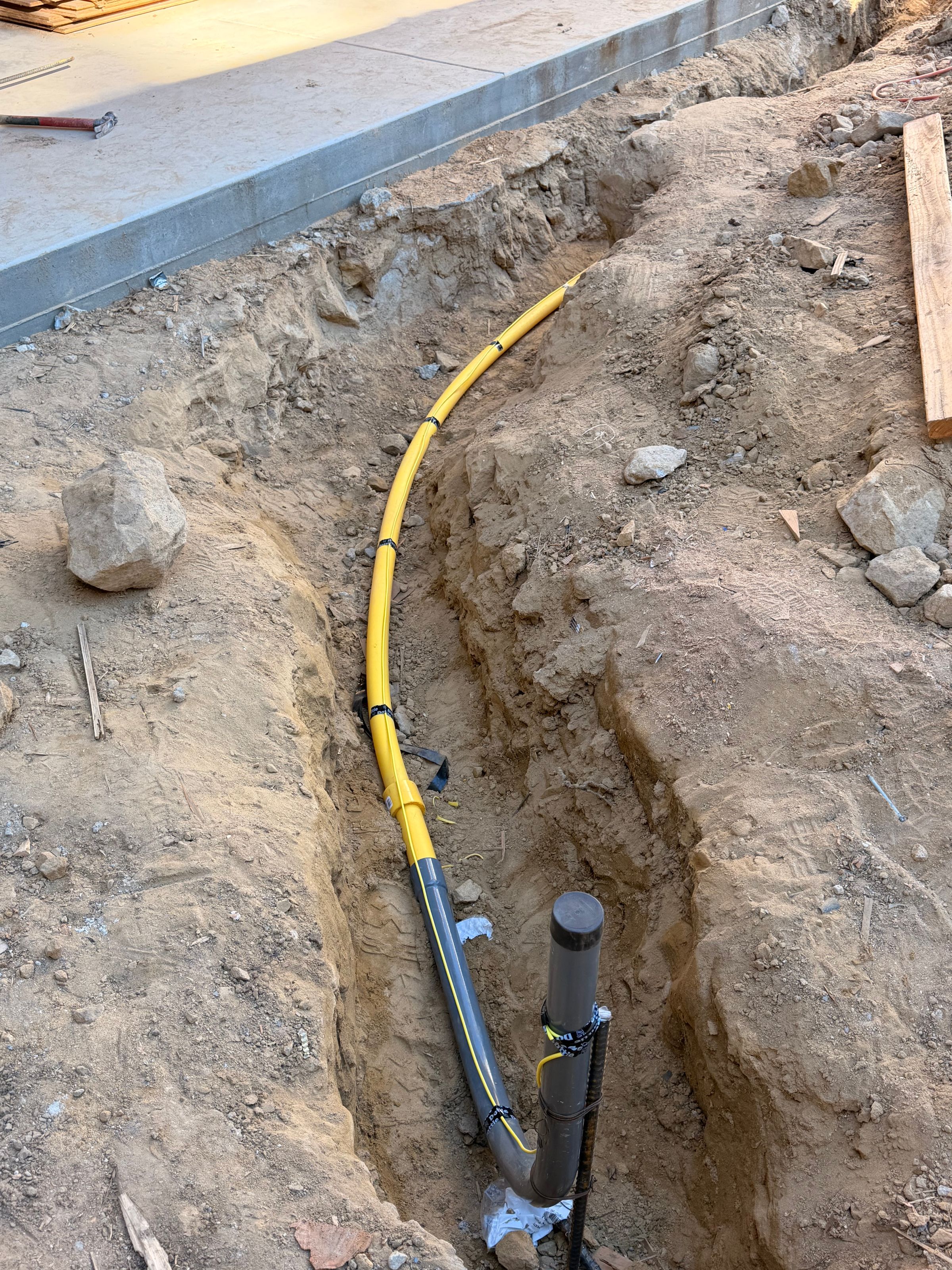 Gas line with Polyethylene Gas Pipe