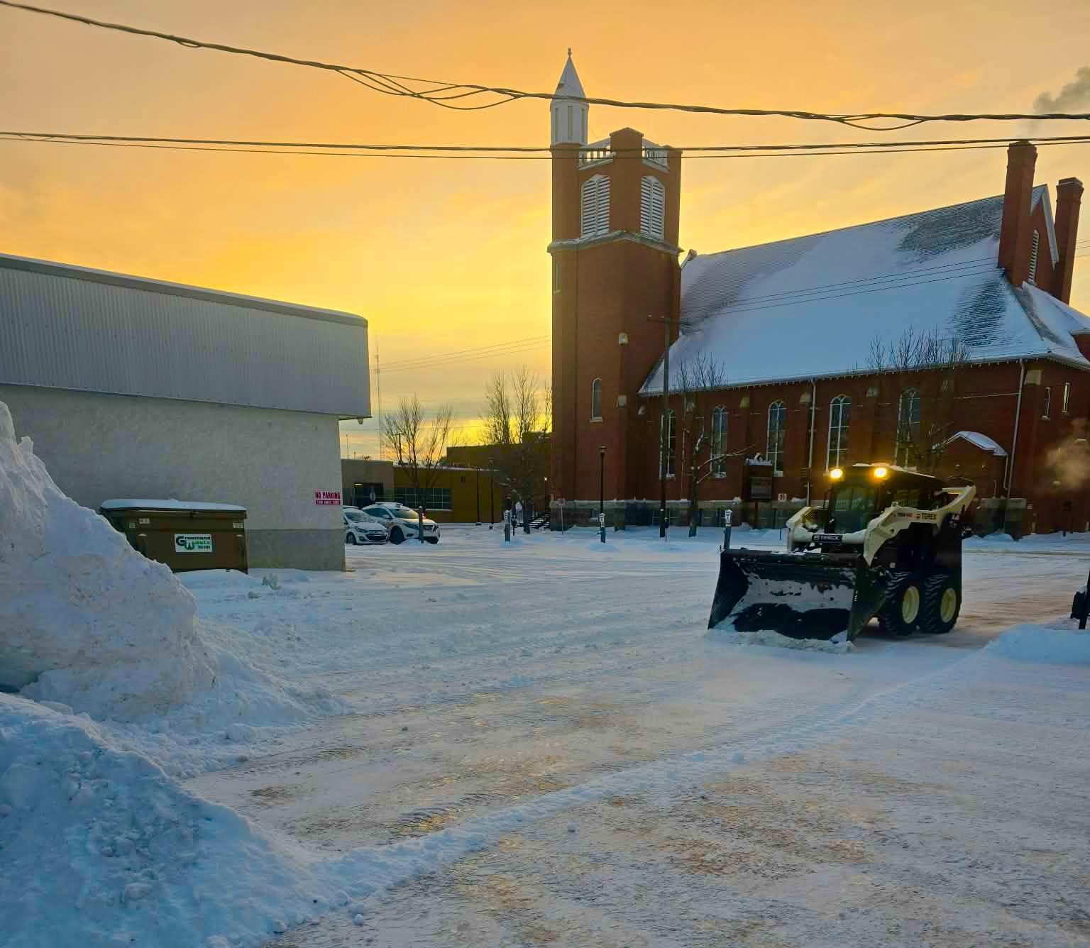 Clip & Trim 
Yard Maintainence's image