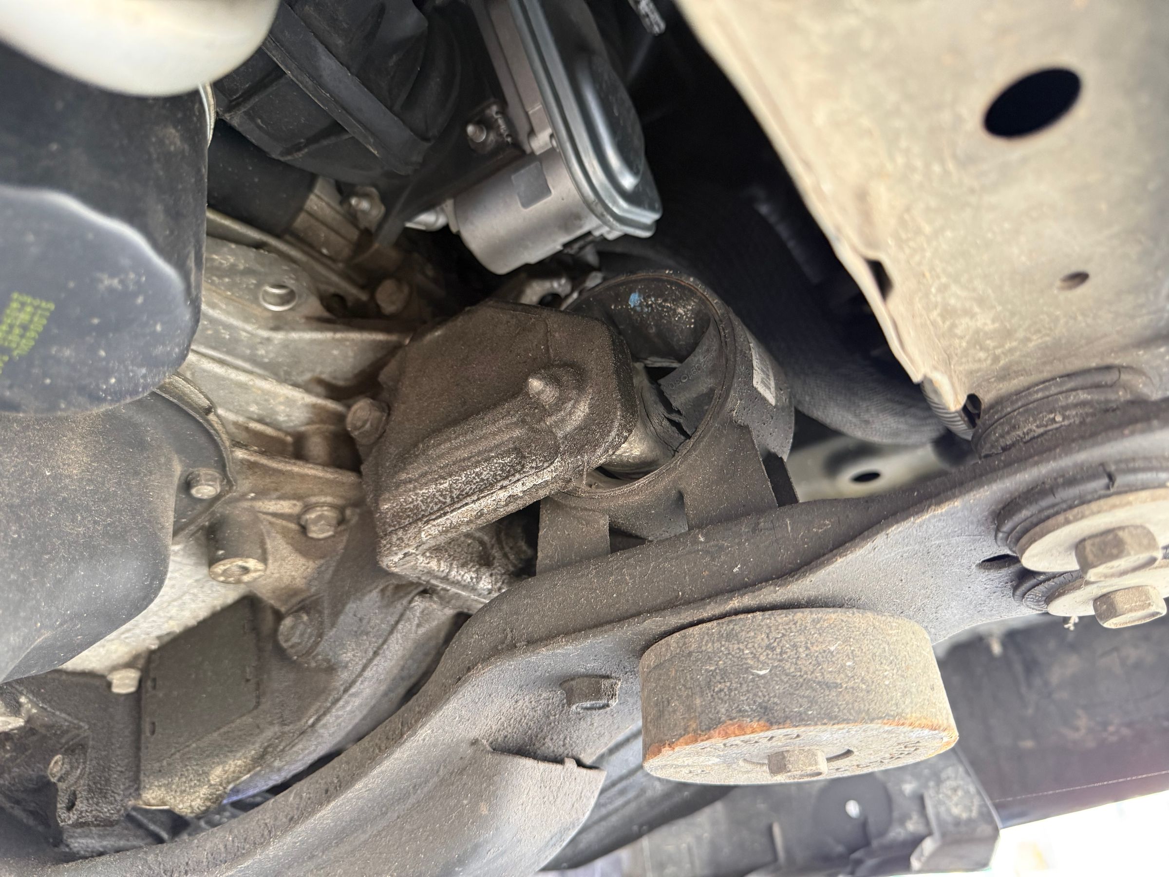 Worn motor mount