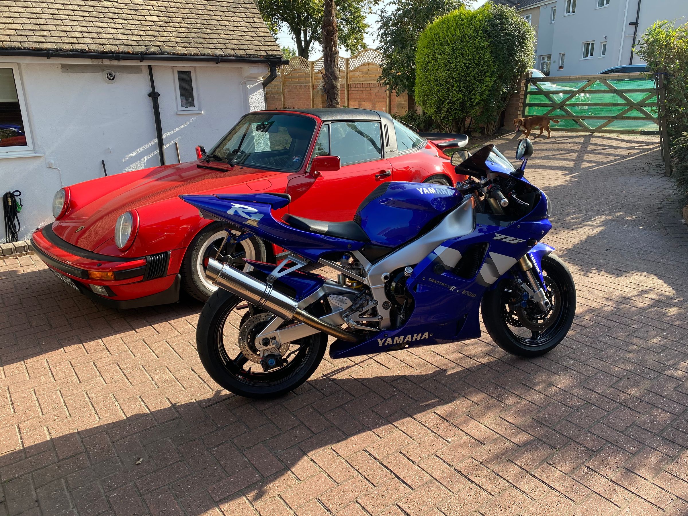 R1 Classics Co's image