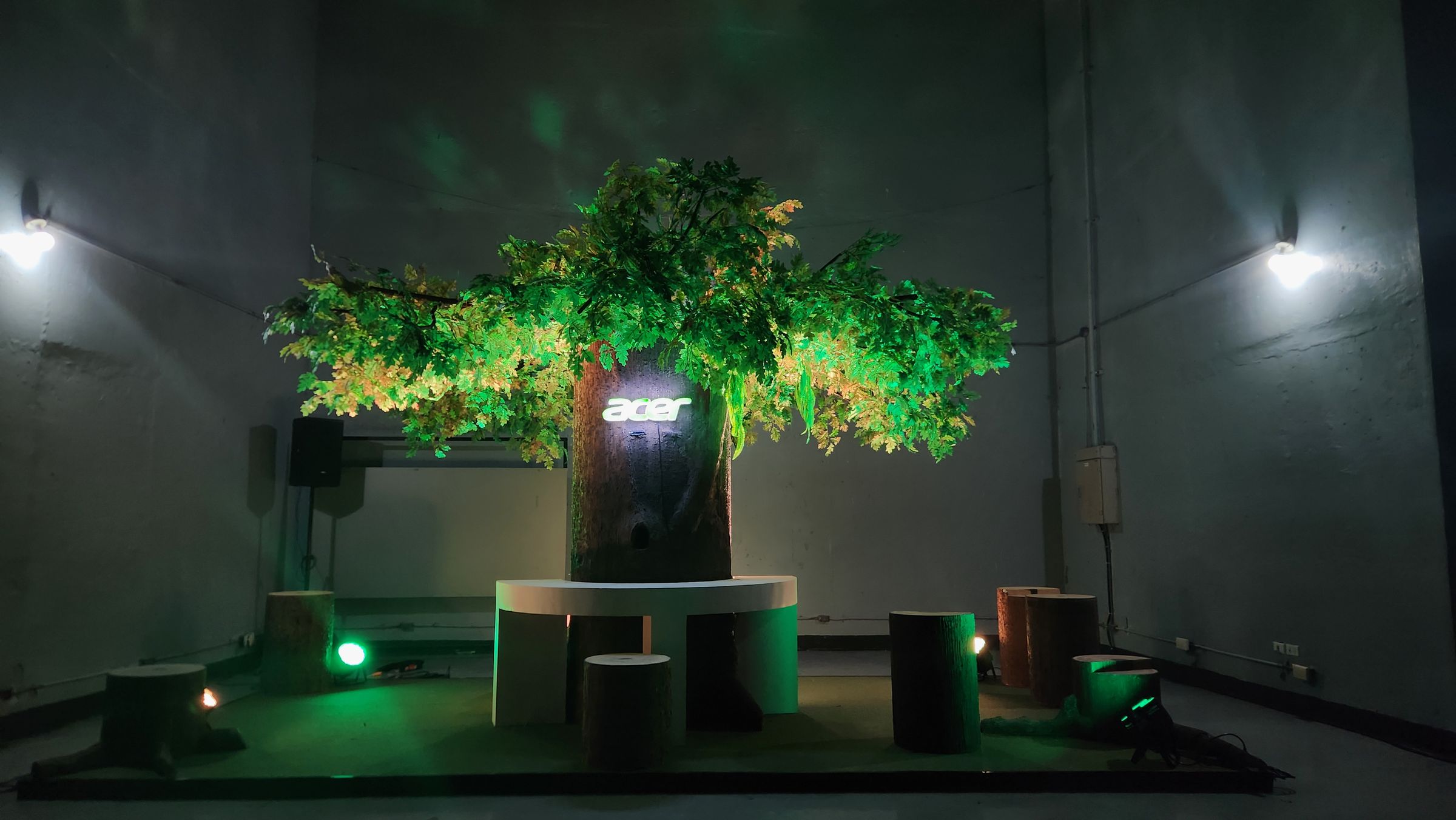 Paostomize lights and sound rental's image