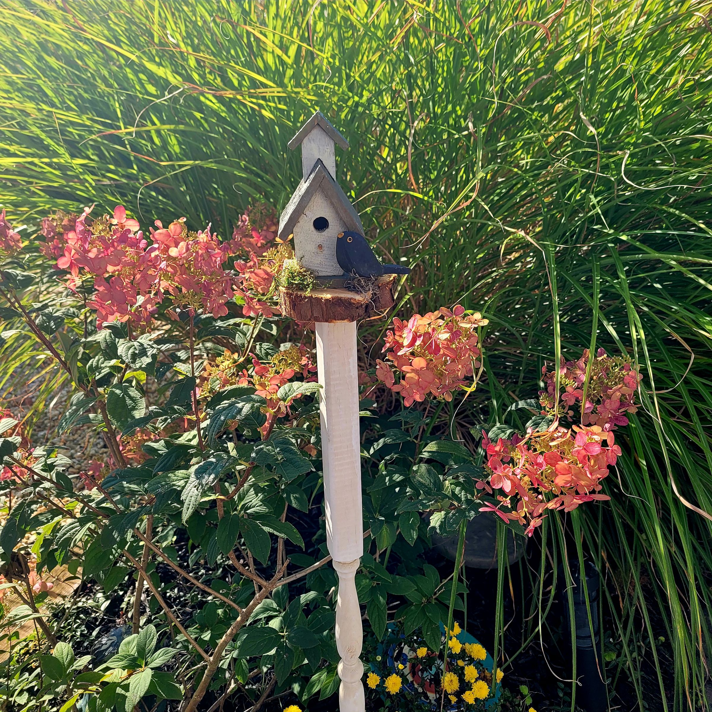 KJ HOME AND GARDEN CREATIONS's image
