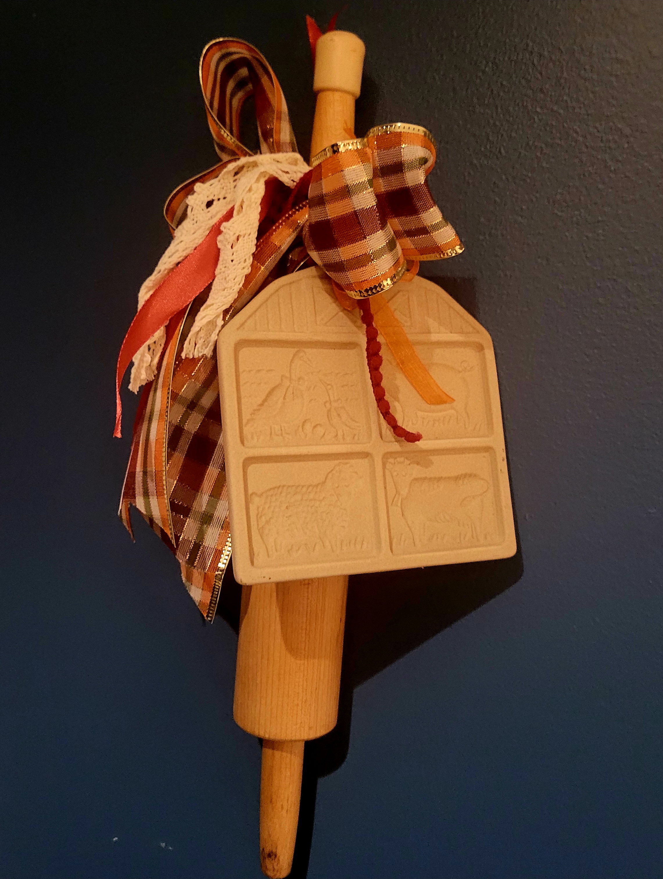 KJ HOME AND GARDEN CREATIONS's image