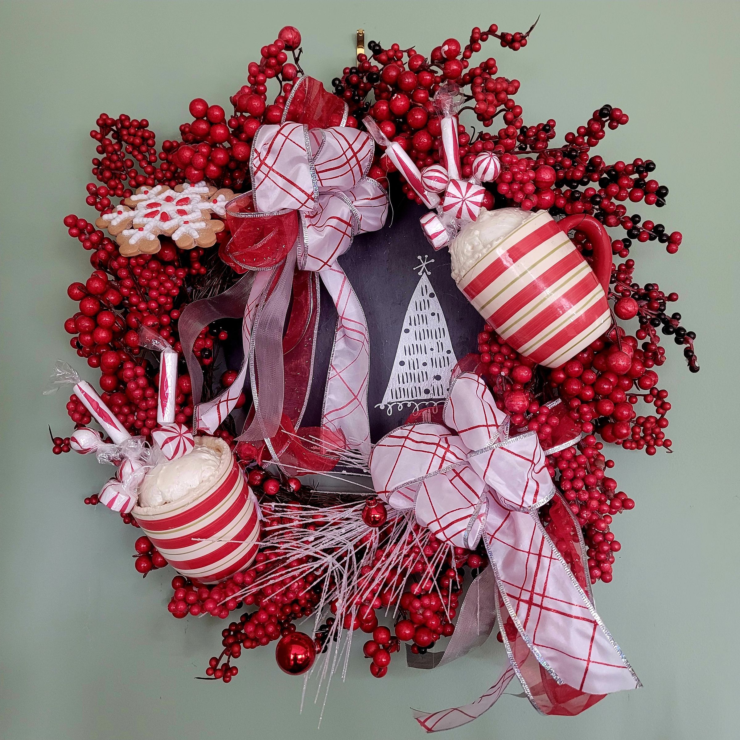 KJ HOME AND GARDEN CREATIONS's image