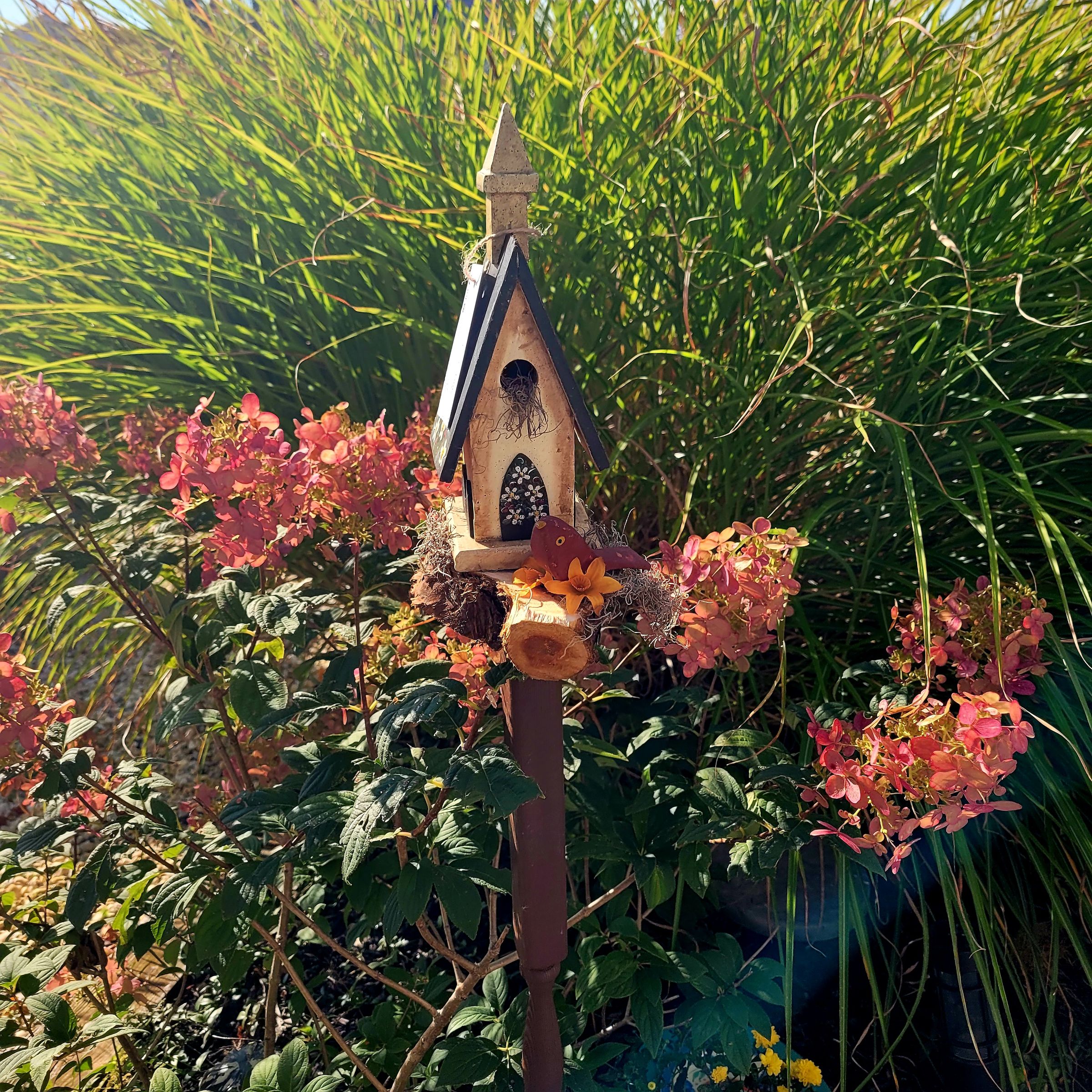 KJ HOME AND GARDEN CREATIONS's image