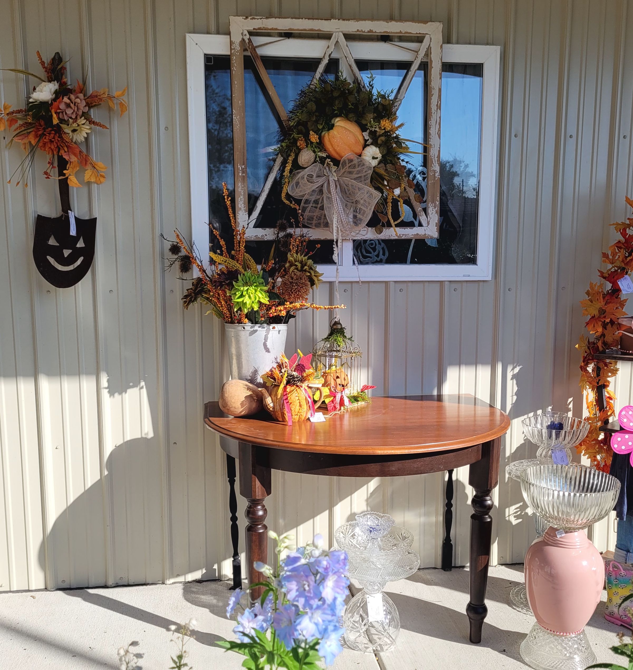 KJ HOME AND GARDEN CREATIONS's image