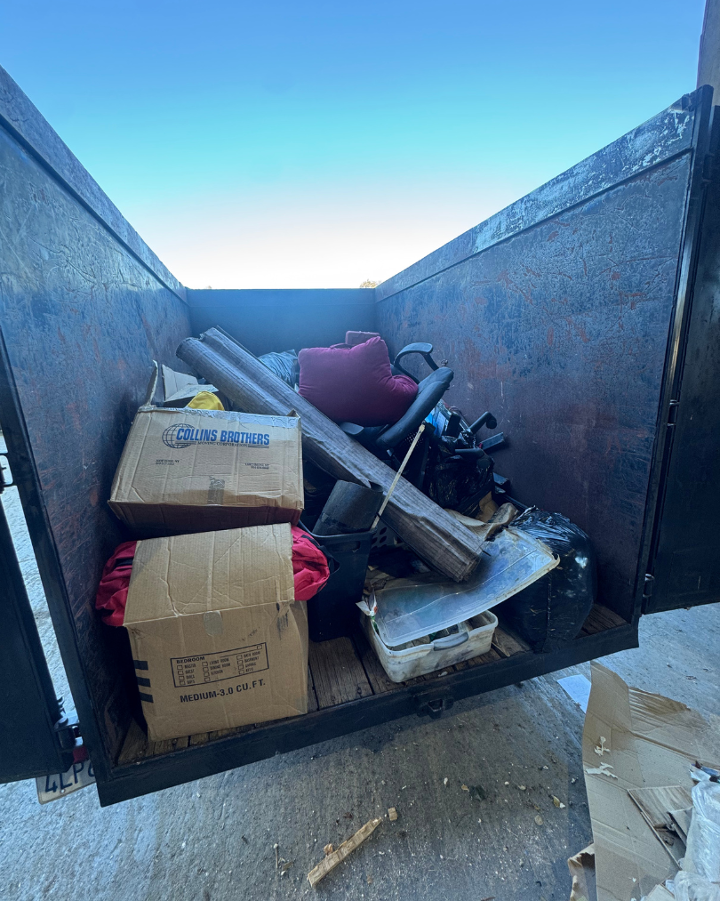 Junk Removal & Hauling services's image