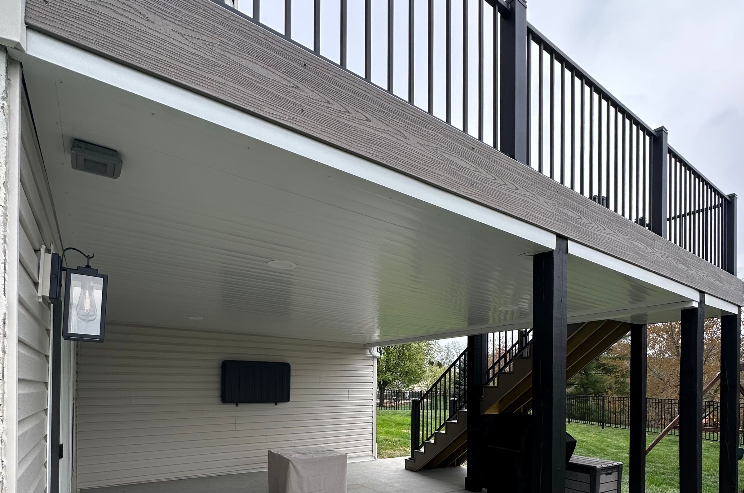White Color Aluminum Under Deck Ceiling