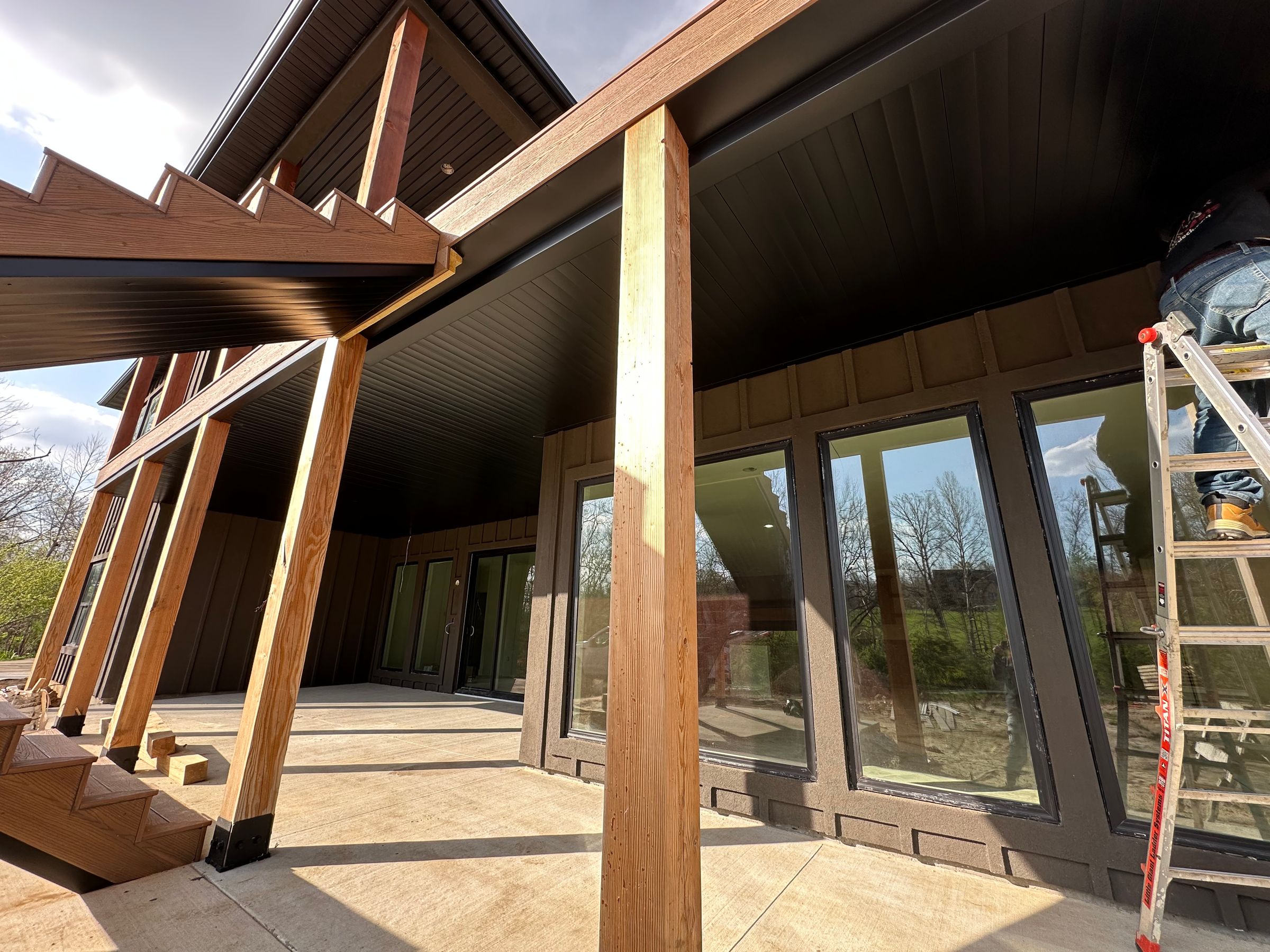 Enjoy your outdoor space in every season.