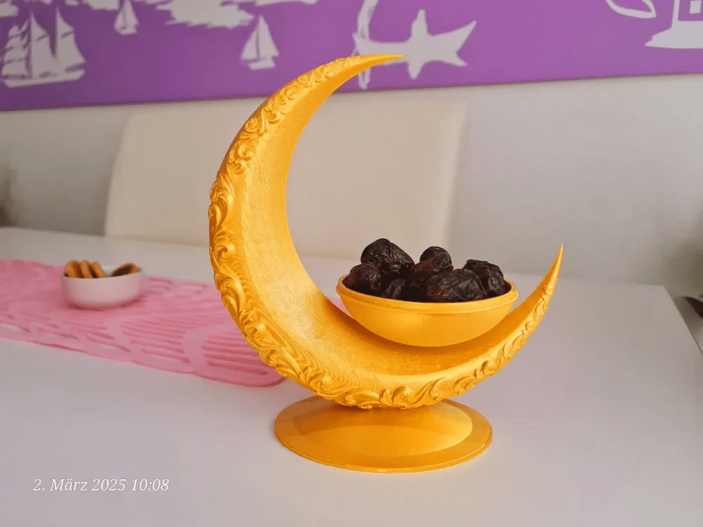 #2.7 Crescent Moon Date Holder by azizcan8