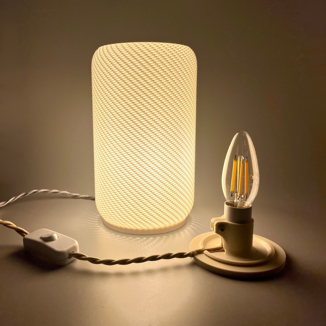 #1 Shade by Lunfardo (compatible with 26mm & 28mm e14 sockets, not included)