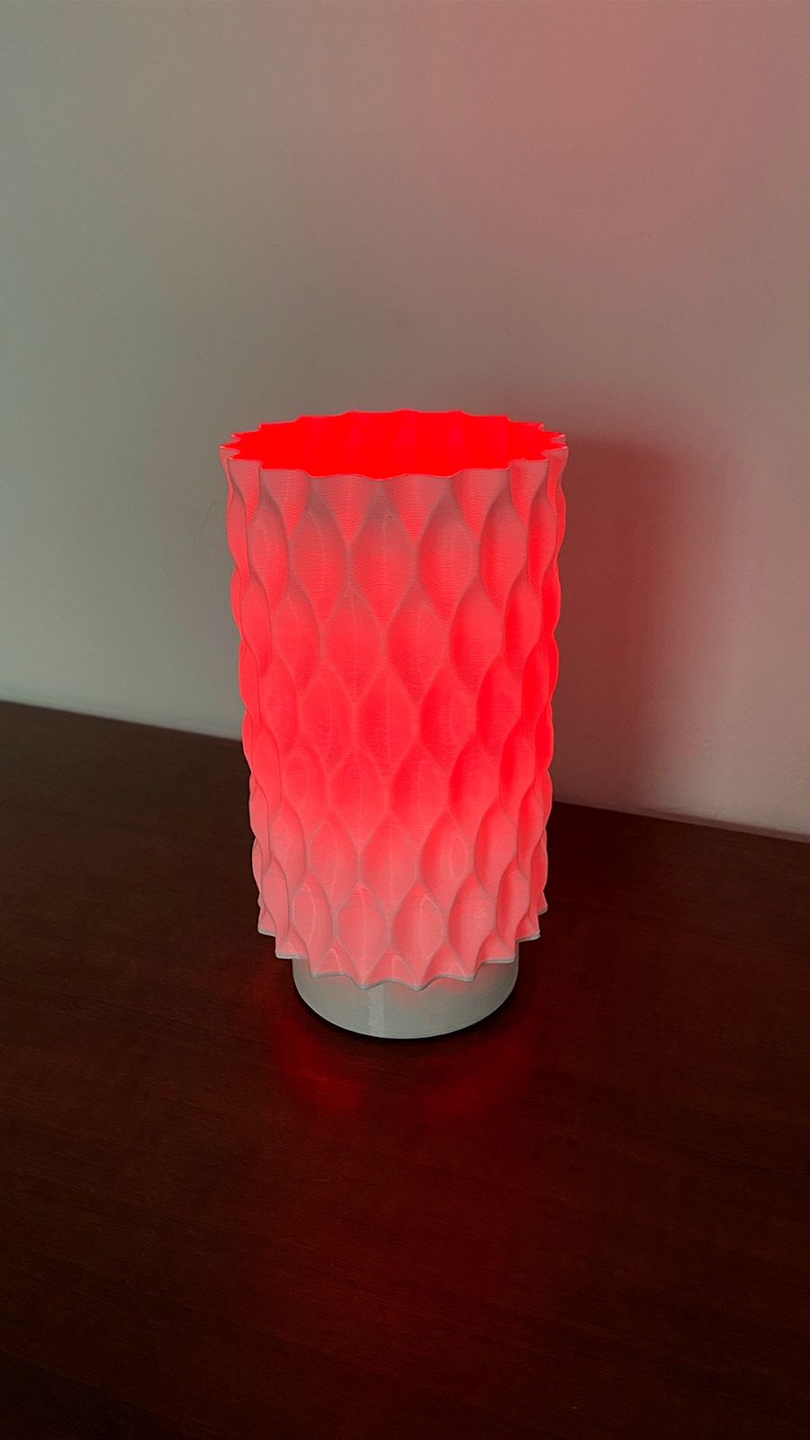 #4 Shade by Lunfardo (compatible with e27 sockets, not included)