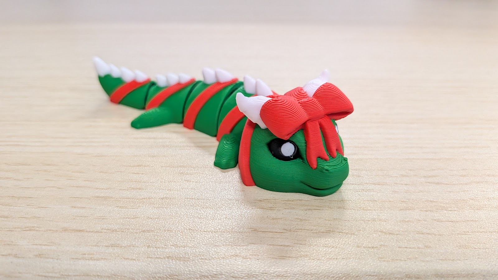 #3 Gift Dragon by Biocraftlab
