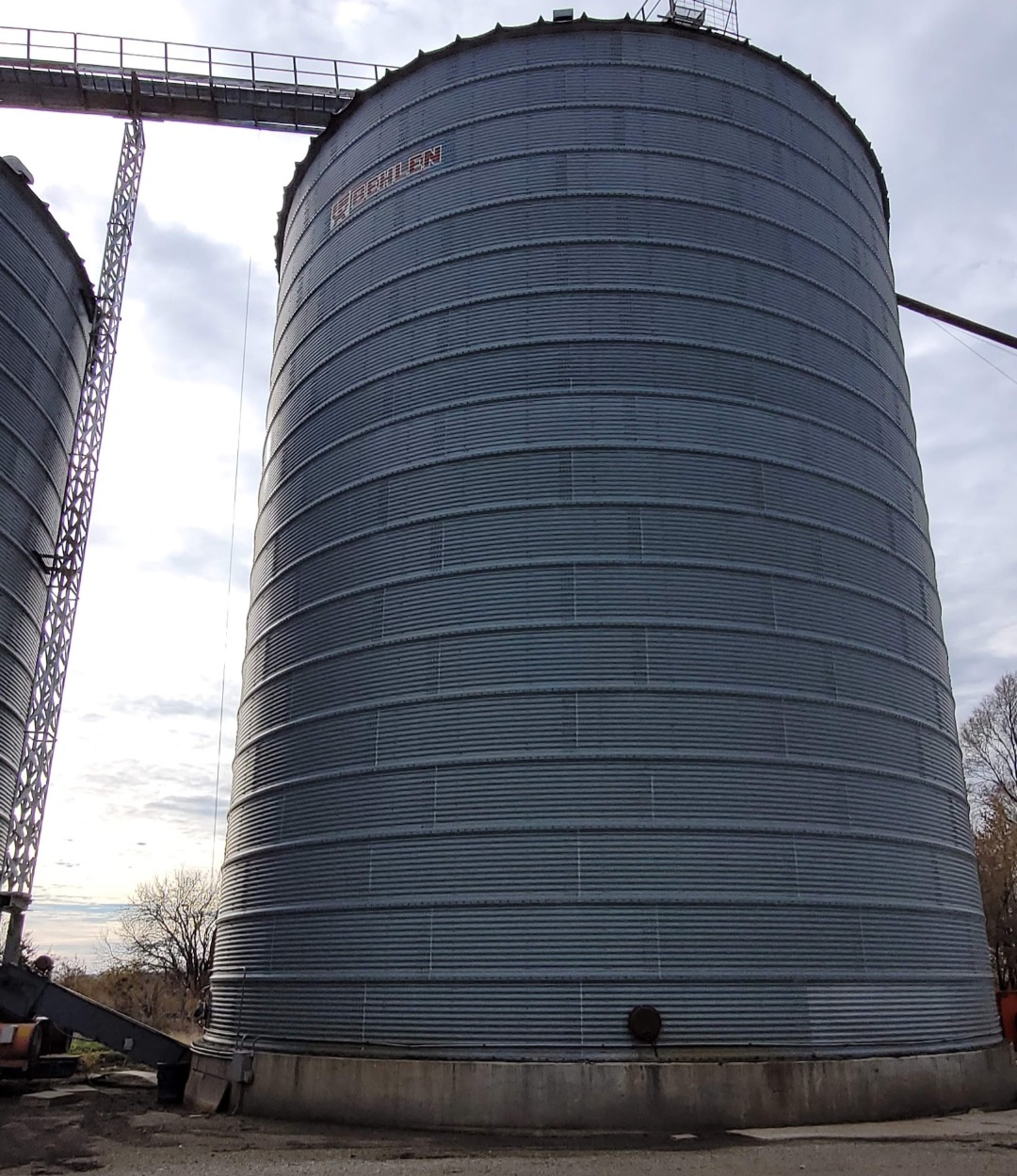 WOODY'S USED GRAIN BINS's image