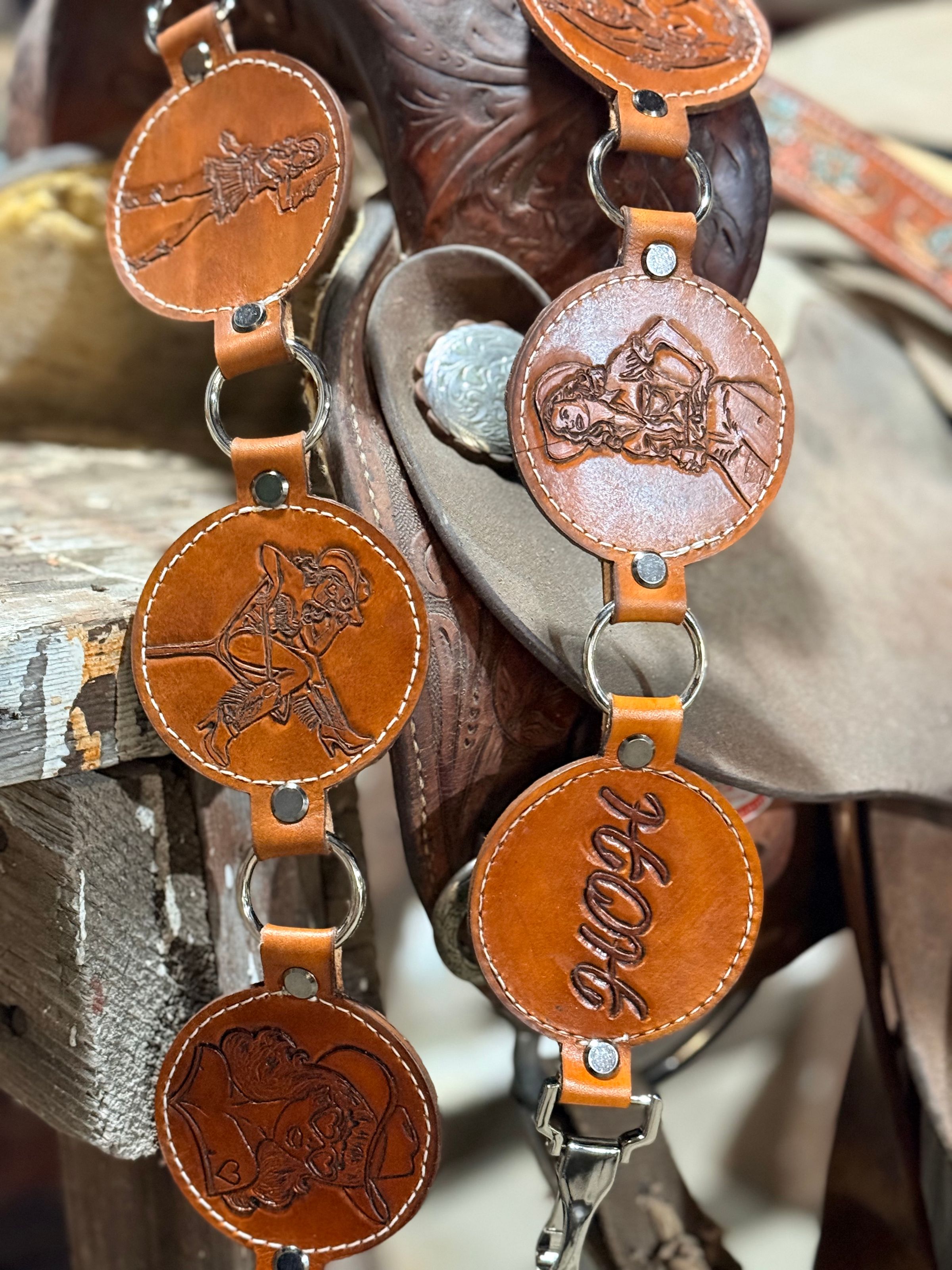 2 Birds Leather Co's image