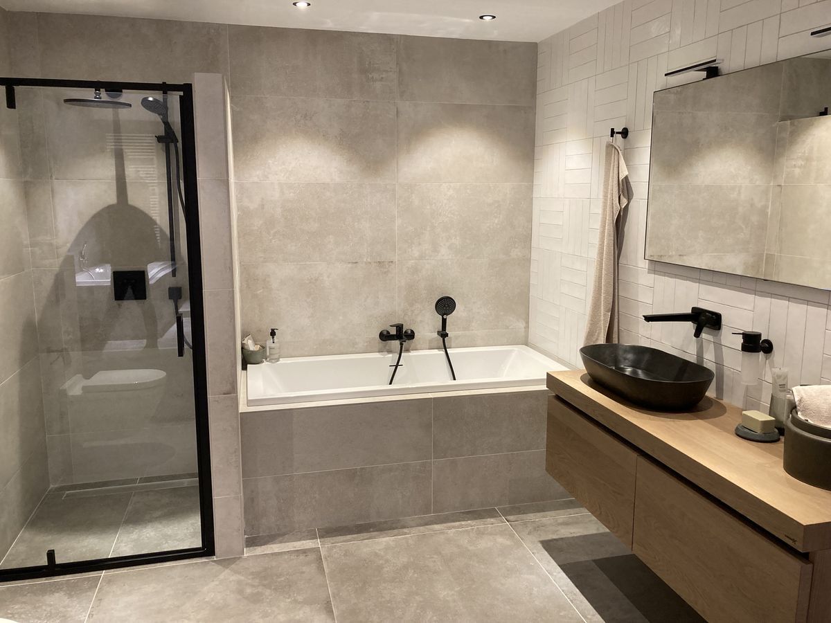 Aventia construction's image