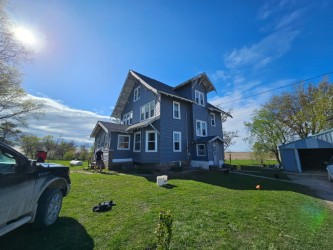 Blue Creek Construction of Iowa LLC's image