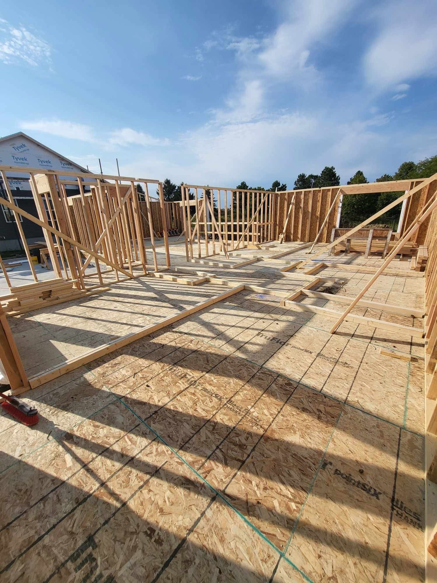 Blue Creek Construction of Iowa LLC's image