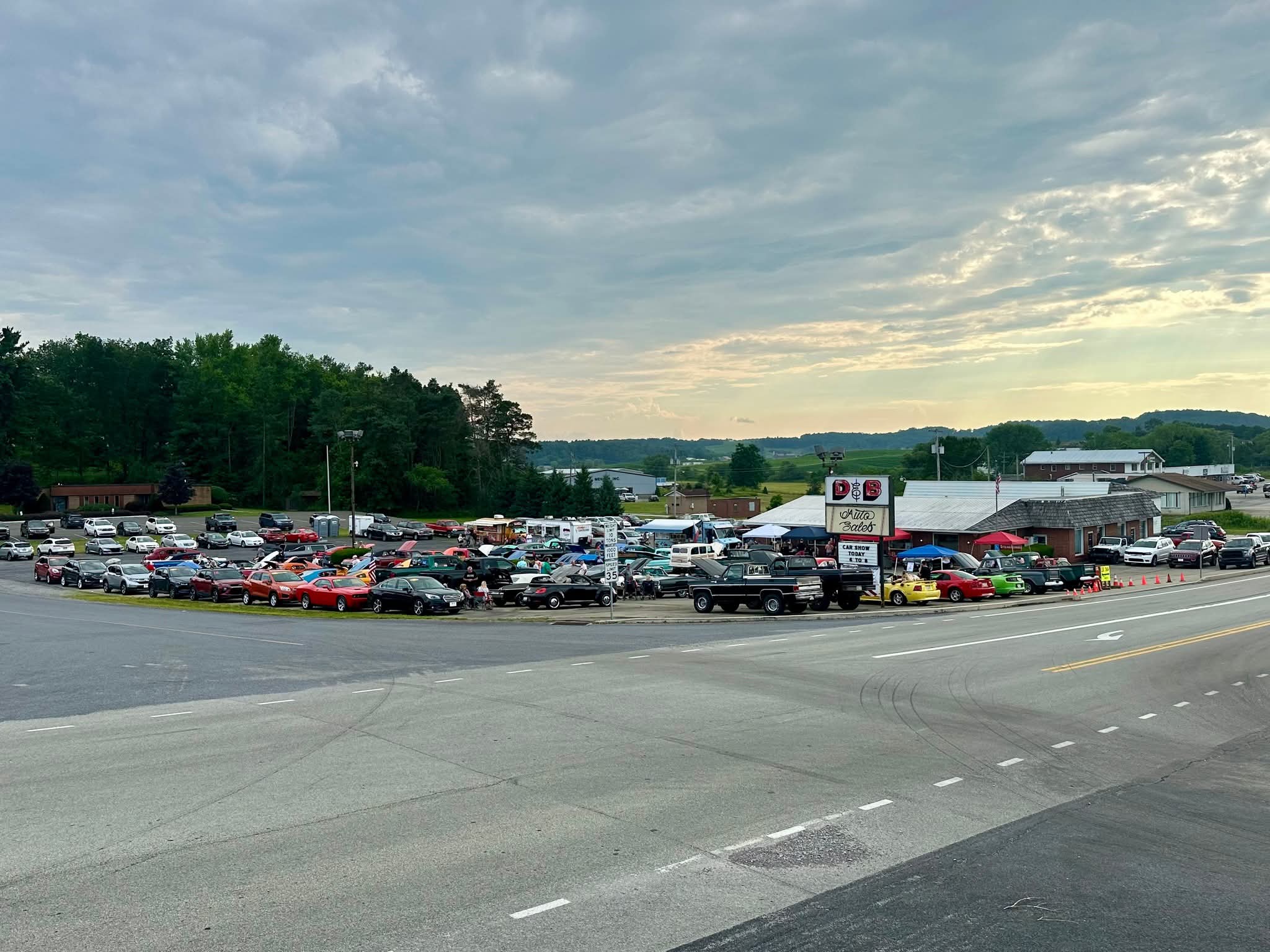 Richard "Pappy" Emert Car Show's image