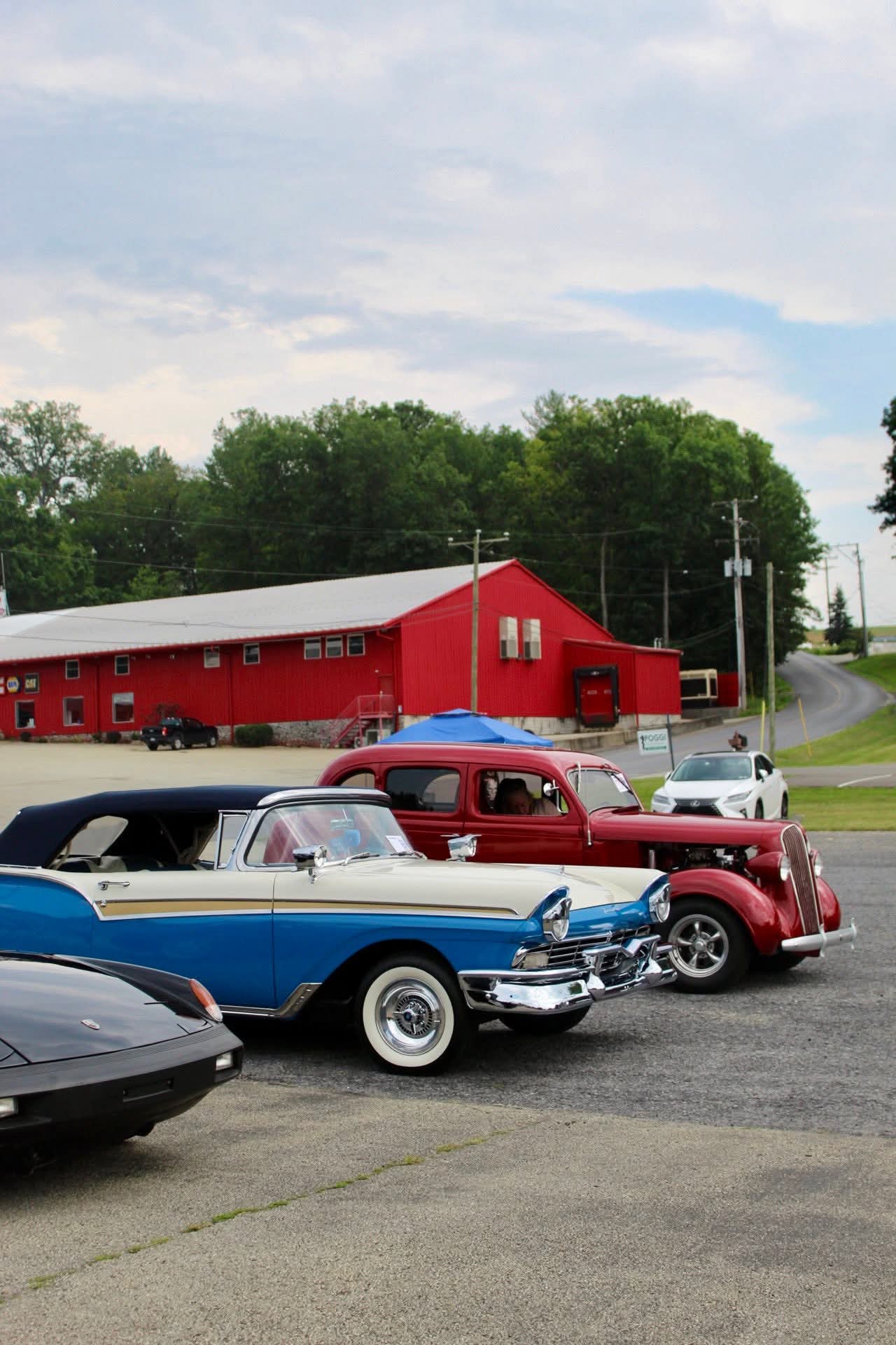 Richard "Pappy" Emert Car Show's image
