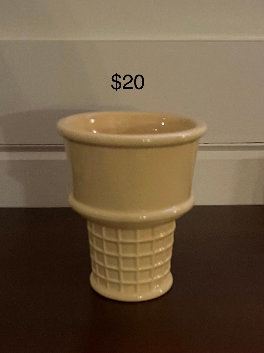 Mama K Candles's image