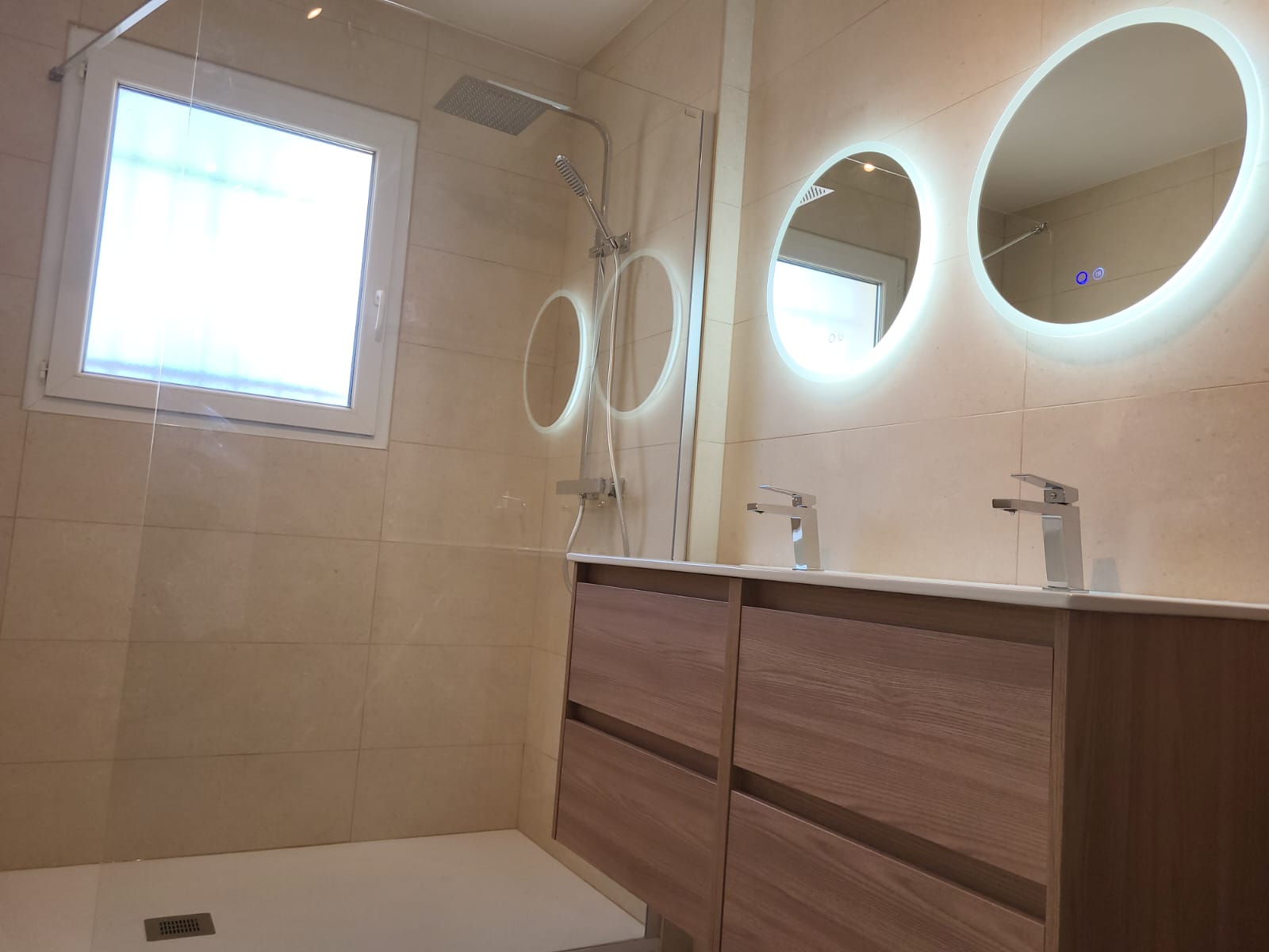 AYORA PLOMBERIE's image